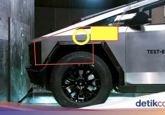 Tesla Cybertruck Cybertruck spotted with frunk open, revealing waterfall design! 5AE0B3C6-97A0-4662-BECC-F51A4E47B794