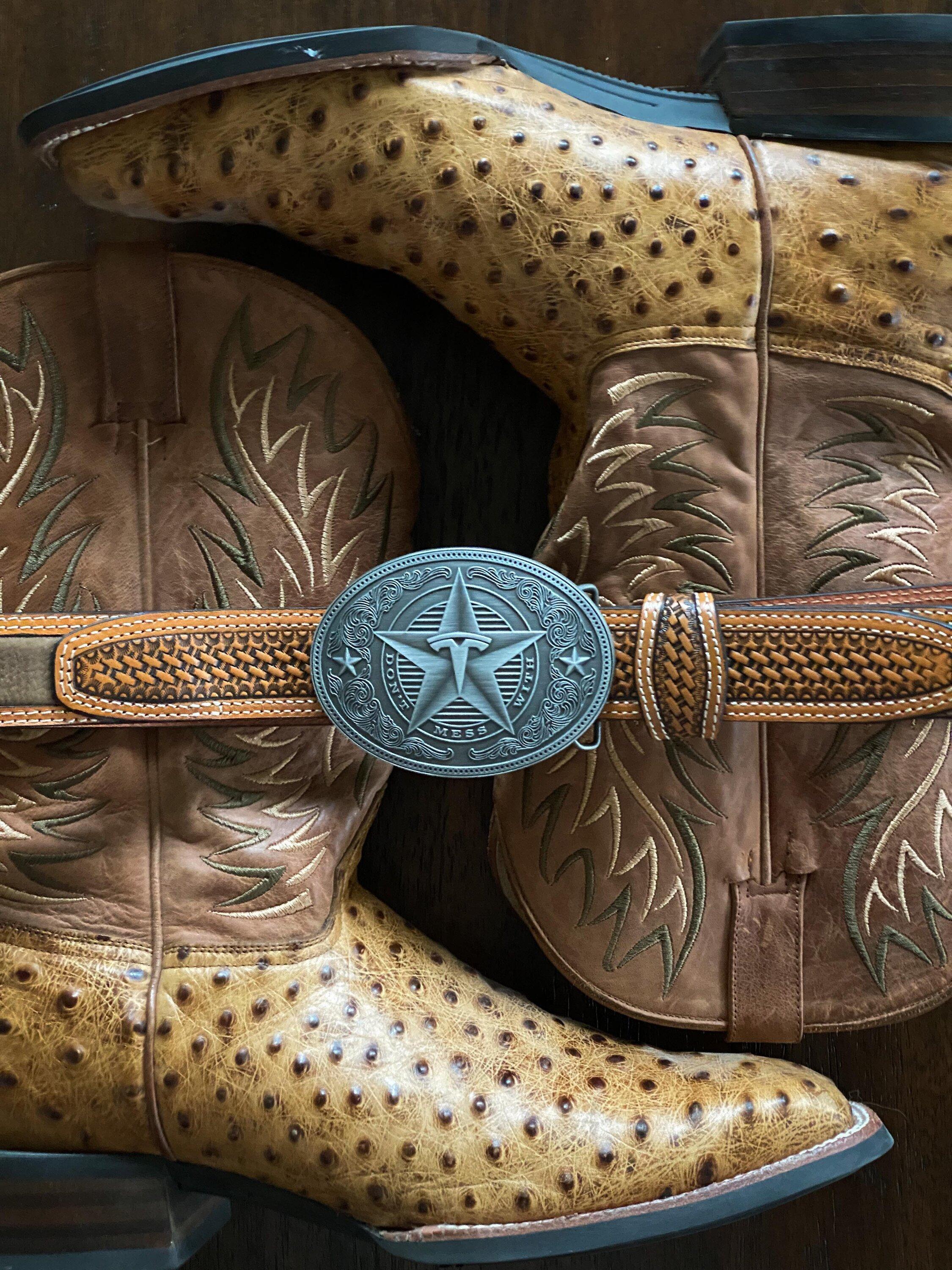 Tesla Cybertruck Photo Fun with GIGA Austin Belt Buckle 339902529_2404427009734846_5791375617430825894_n