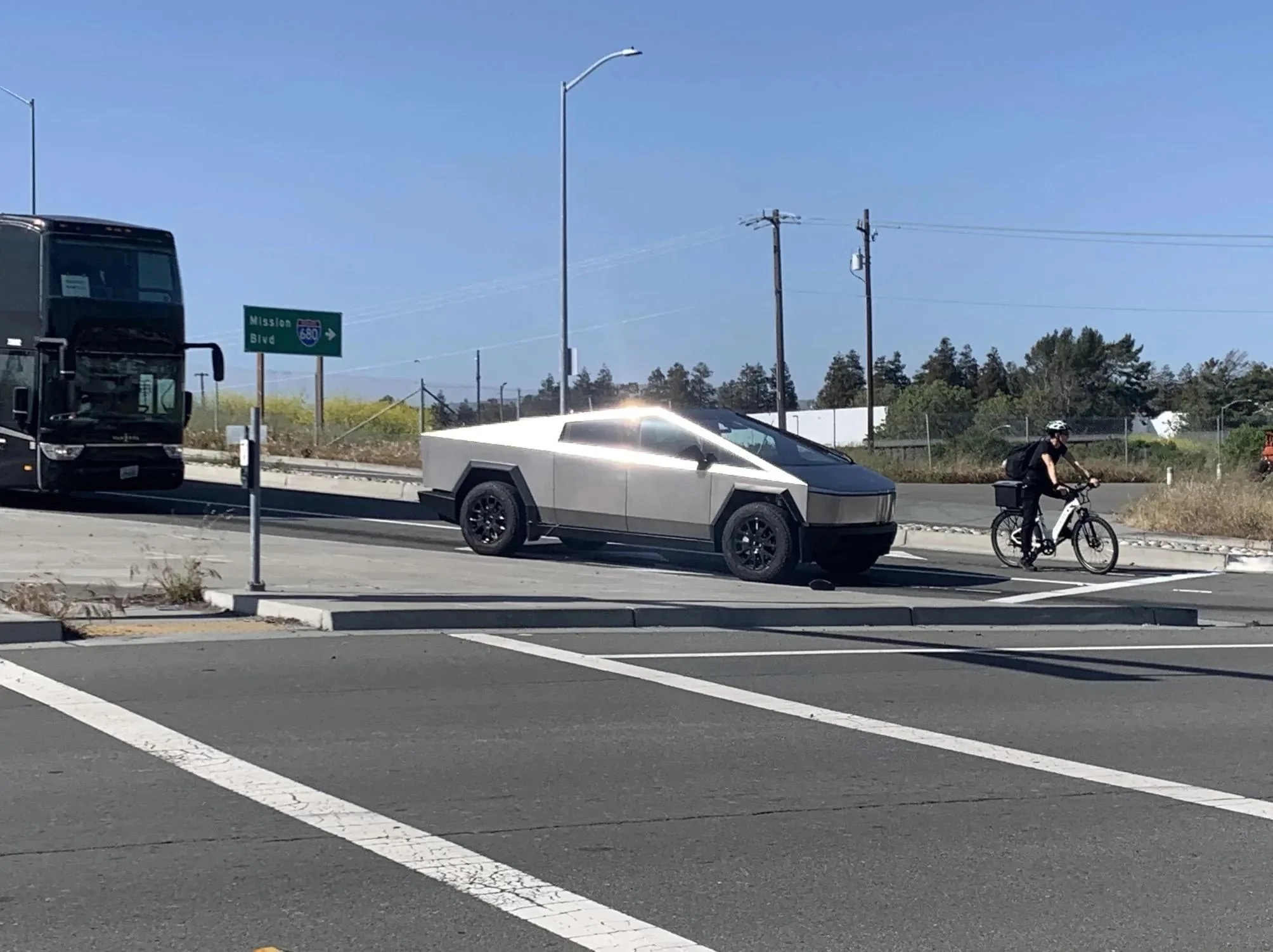 Tesla Cybertruck Latest Cybertruck sighting from Fremont [4/25/23] Tesla-Cybertruck-sighting-1