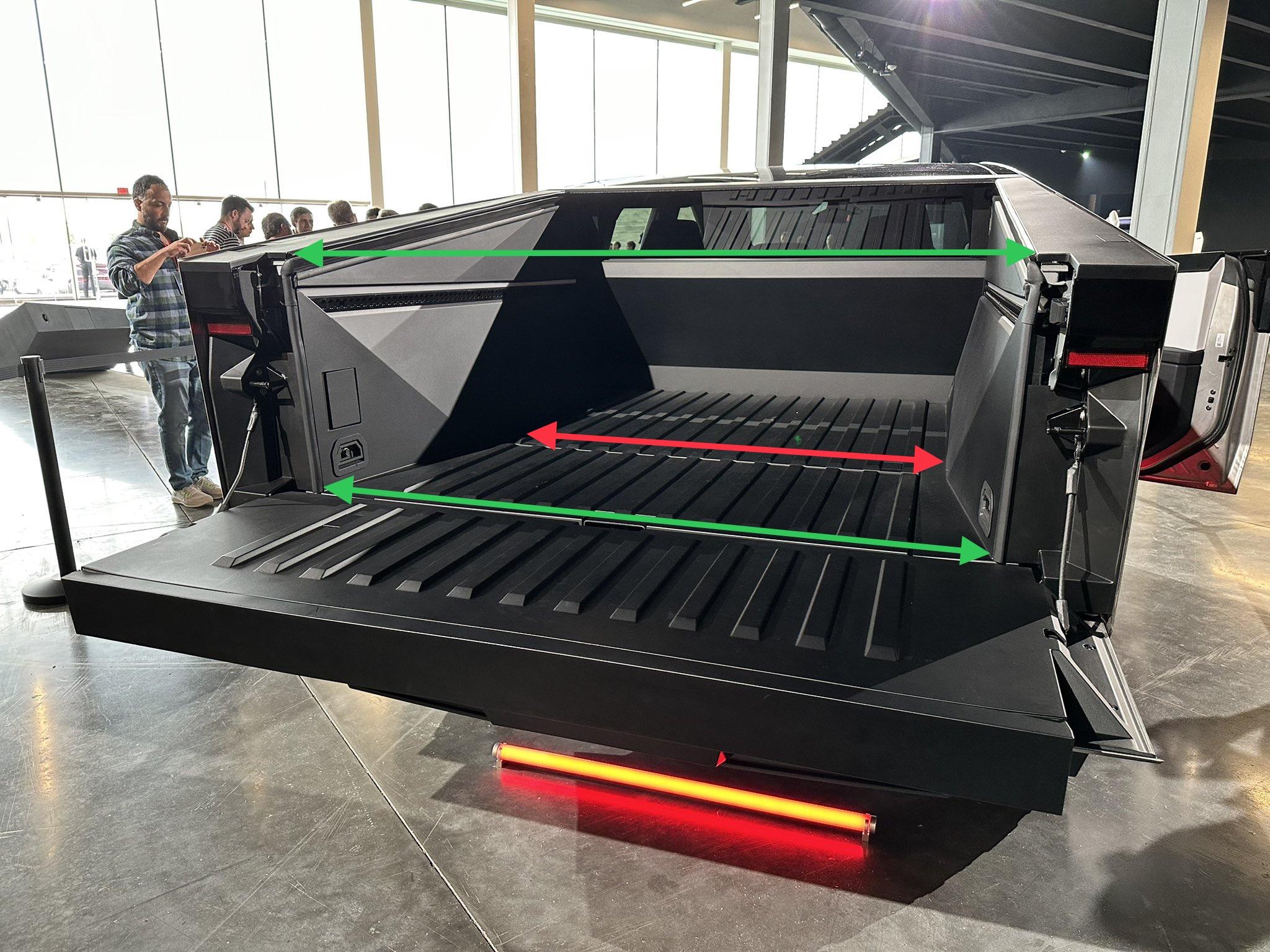 Tesla Cybertruck Pre-Production Proto Bed and Bulkhead Features Analysis 3F77E16E-E643-47DD-9B7B-D16D986FA978