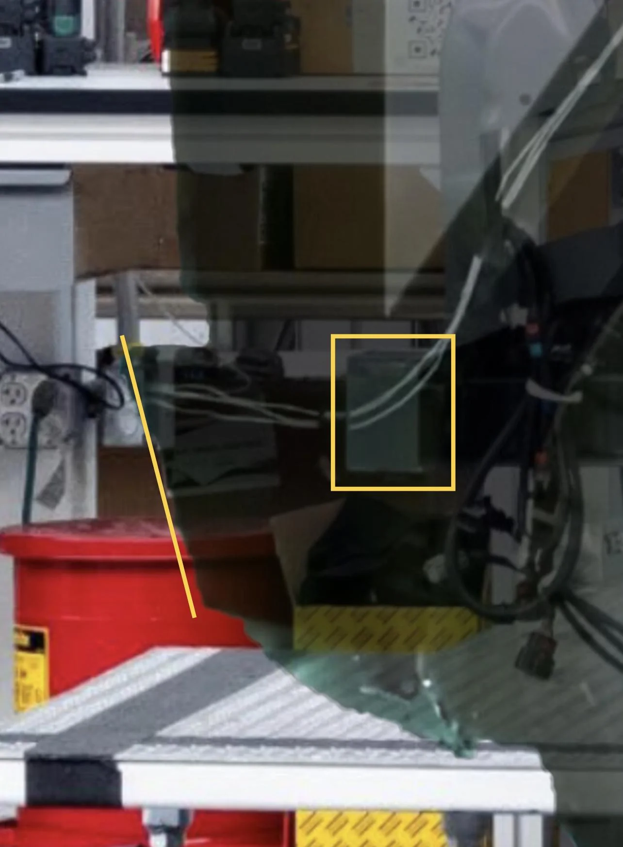 Tesla Cybertruck Cybertruck Front Casting Analysis (and Frunk Implications) - 3 vs 2 Chickens 41CDE219-95AE-45FA-A445-B764A642B935