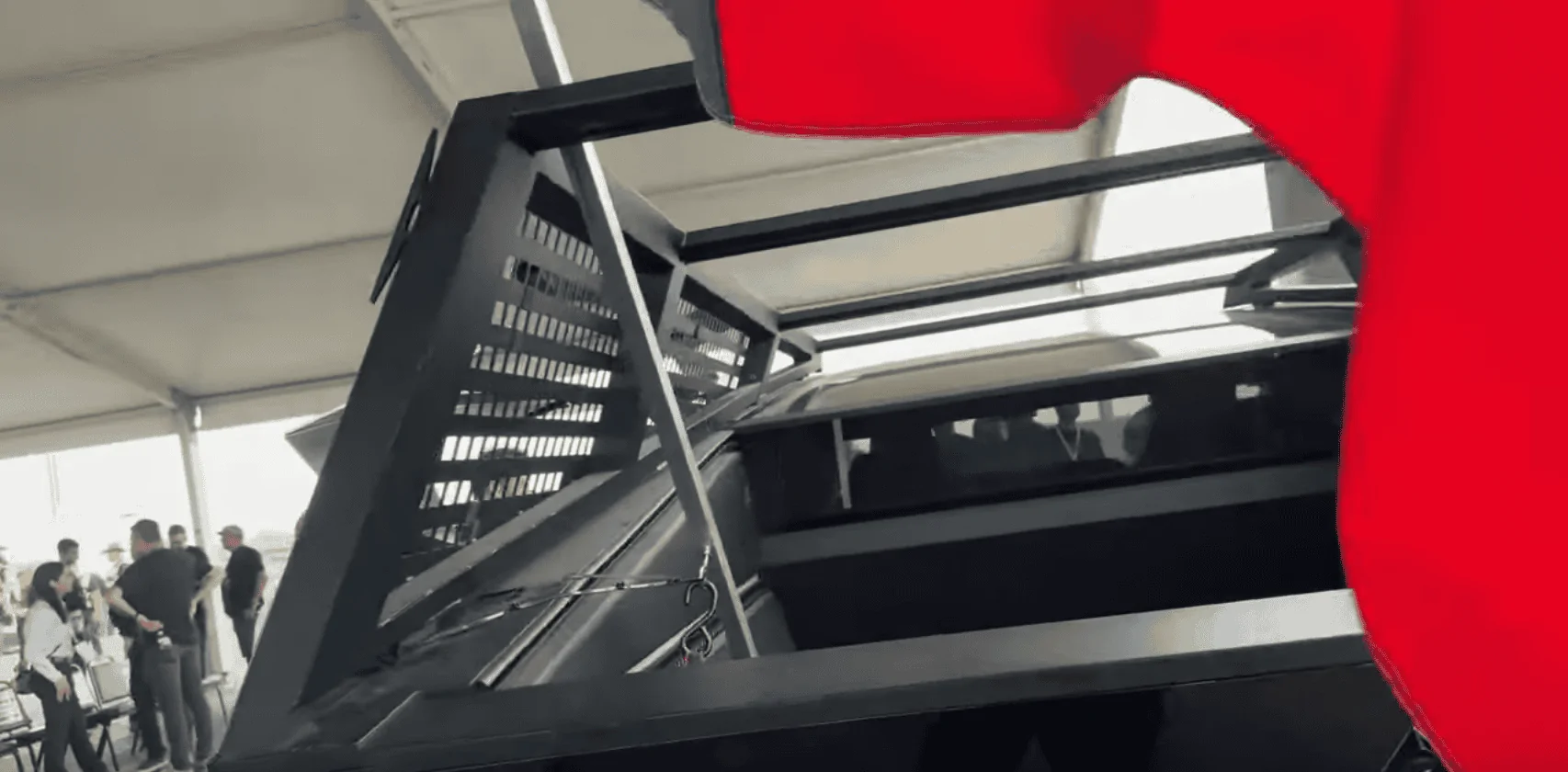 Tesla Cybertruck Cybertruck bed rack / tool rack + accessories (shovels) first look! 🧰 Screenshot 2023-05-08 at 21-47-19 Cybertruck and Tesla Lithium Refinery Groundbreaking