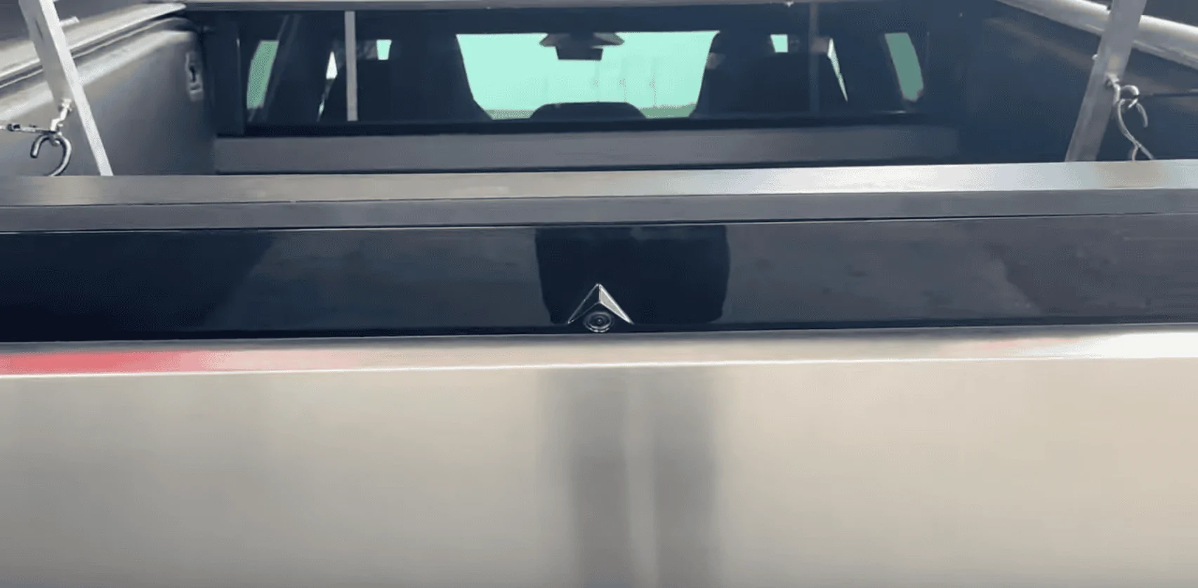 Tesla Cybertruck Cybertruck bed rack / tool rack + accessories (shovels) first look! 🧰 Screenshot 2023-05-08 at 21-54-34 Cybertruck and Tesla Lithium Refinery Groundbreaking