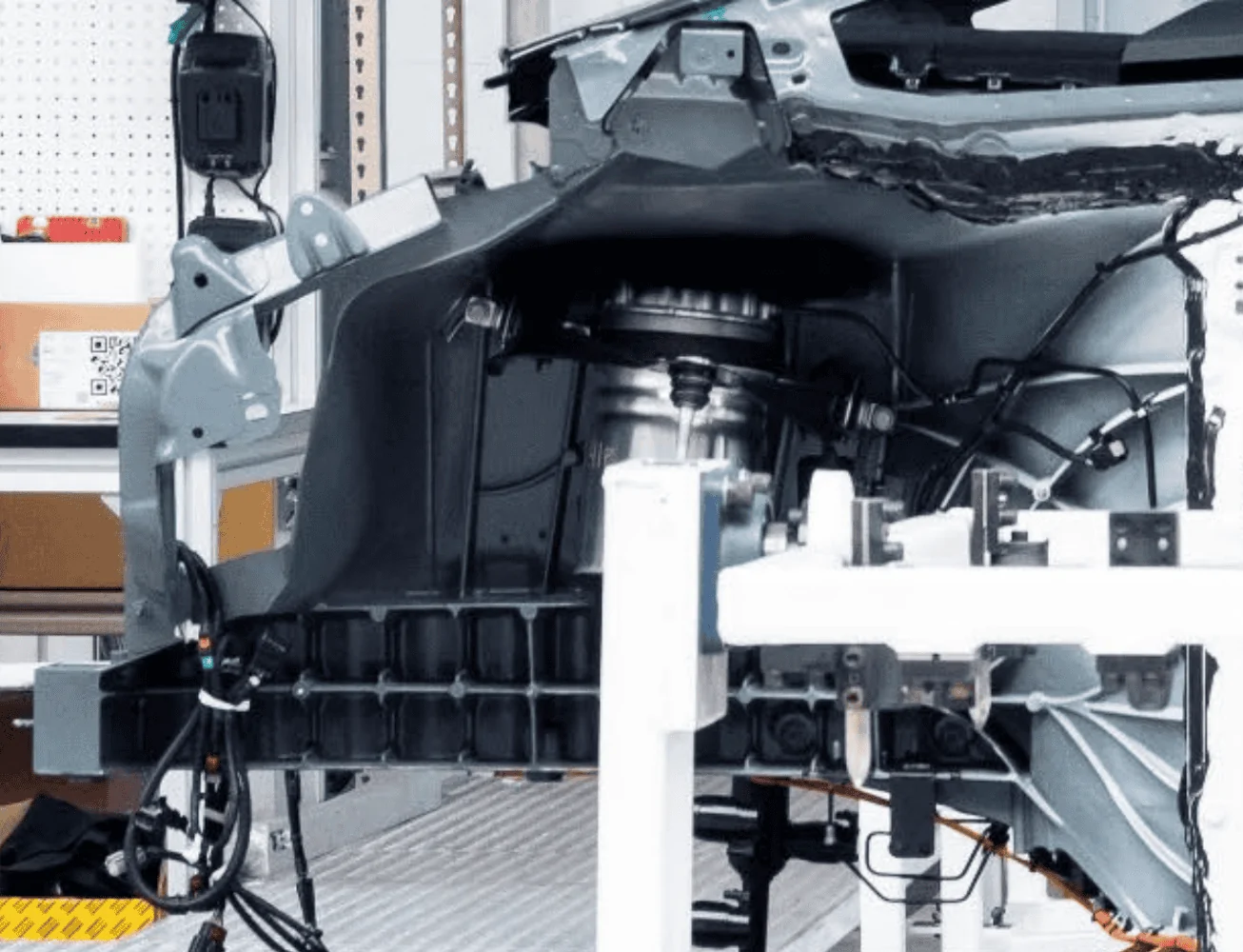 Tesla Cybertruck IDRA 9000 Ton Aluminum Press material concerns with Cybertruck Stainless Steel Material 84FB1273-9272-4747-82CD-52FEDB68524F