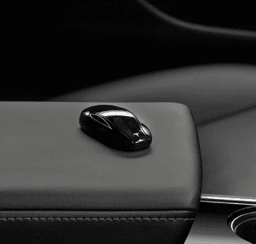 Tesla Cybertruck Your favorite CURRENTLY owned accessories 1590520828821