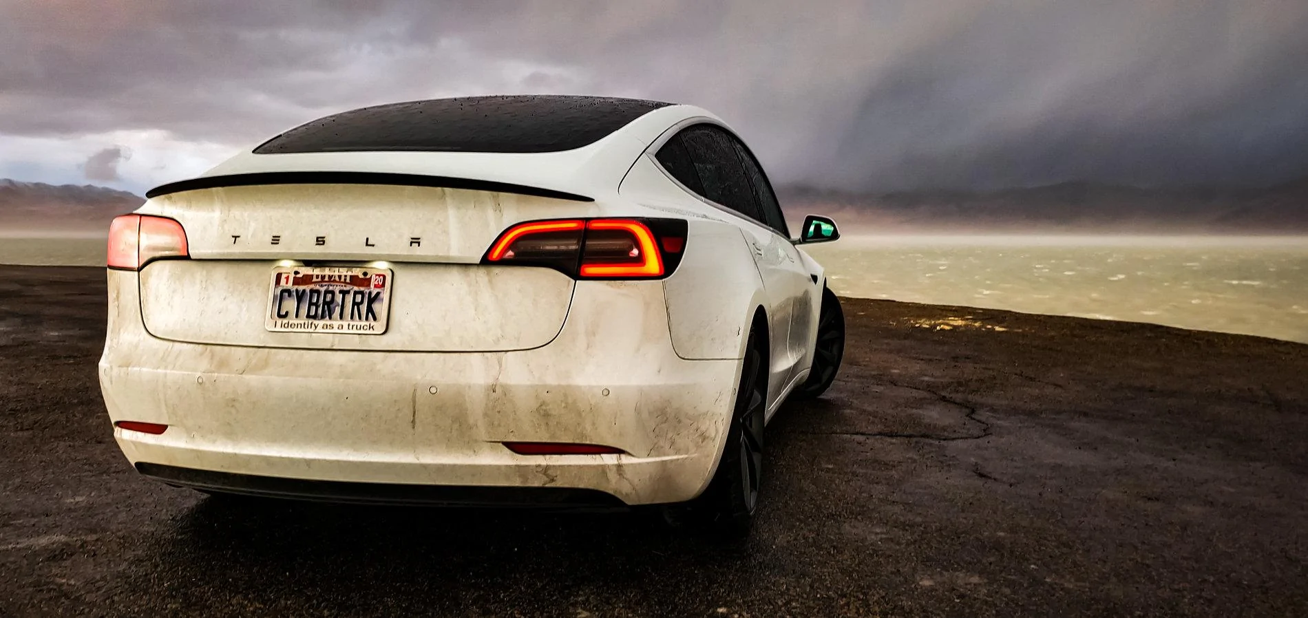 Tesla Cybertruck Custom license plate / vanity plate name for your Cybertruck? 20200101_162345