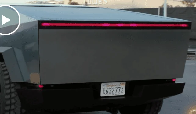 Tesla Cybertruck Full Video: Cybertruck Featured on Jay Leno's Garage rear_lights
