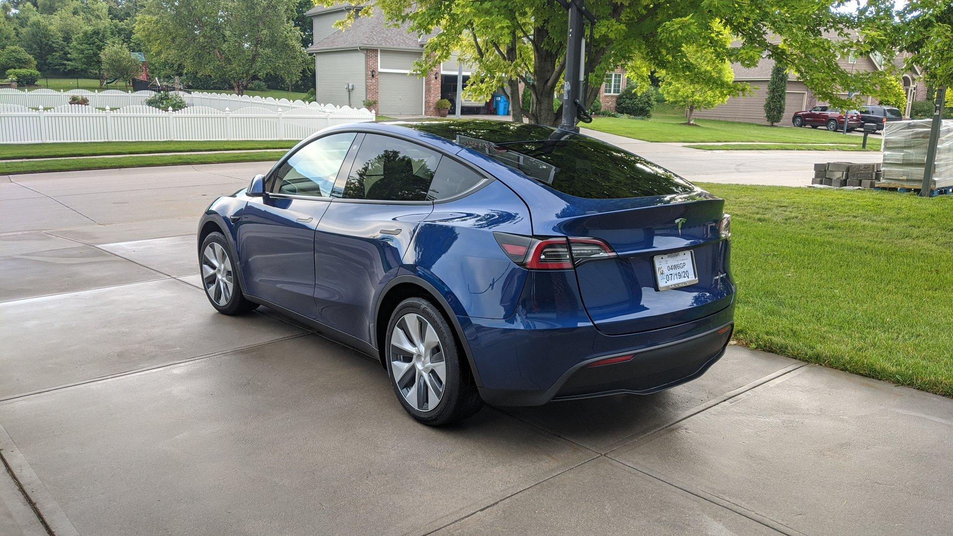 Tesla Cybertruck Tesla Analyst Estimates 'Staggering' 650K Cybertruck Preorders 20200621 Donna's Model Y 02