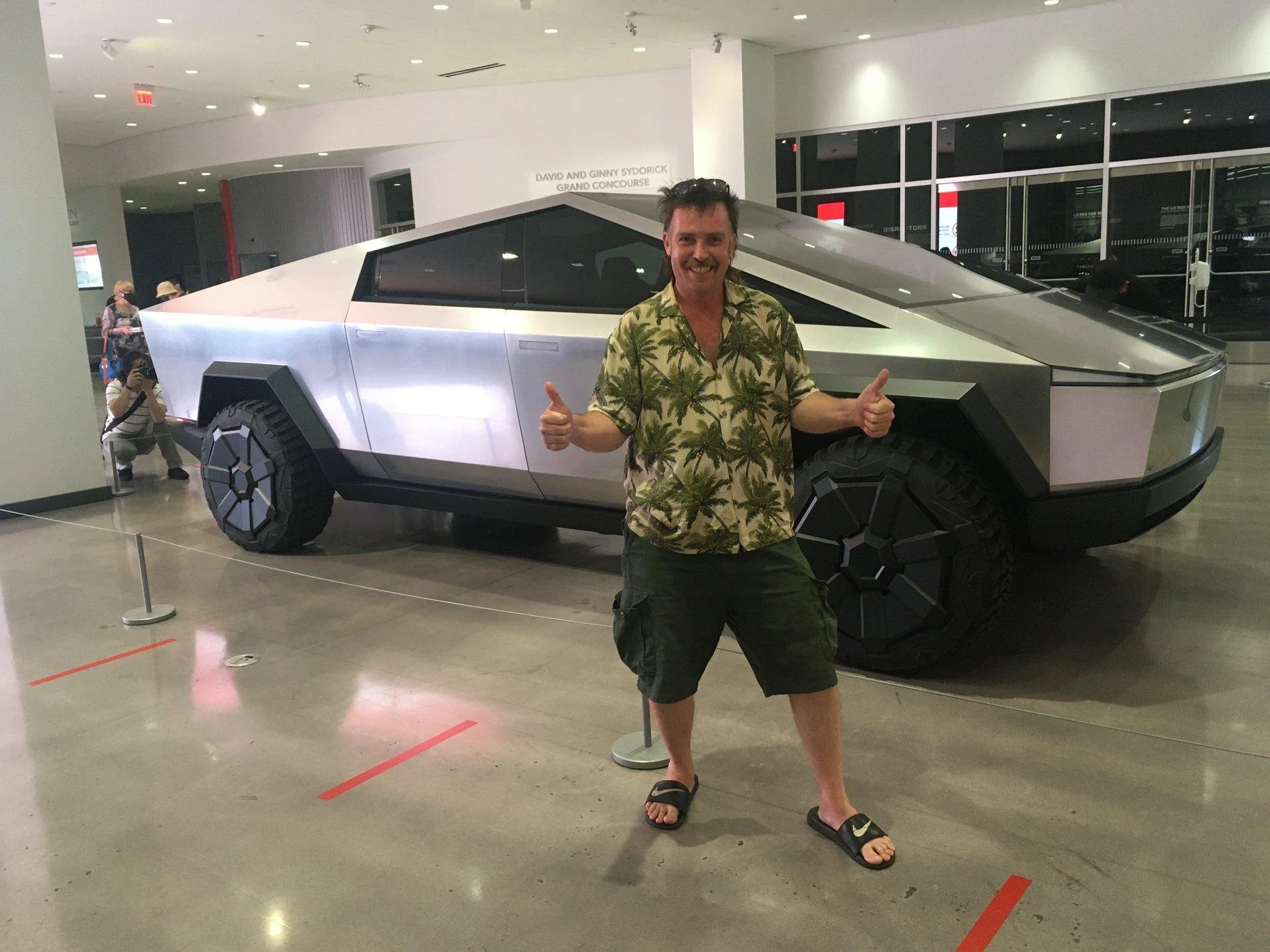 Tesla Cybertruck Cybertruck pics & videos from the Petersen Automotive Museum [Dates Extended Until July 5] A7C0F828-E055-4337-B4FD-F93005C7B9A6