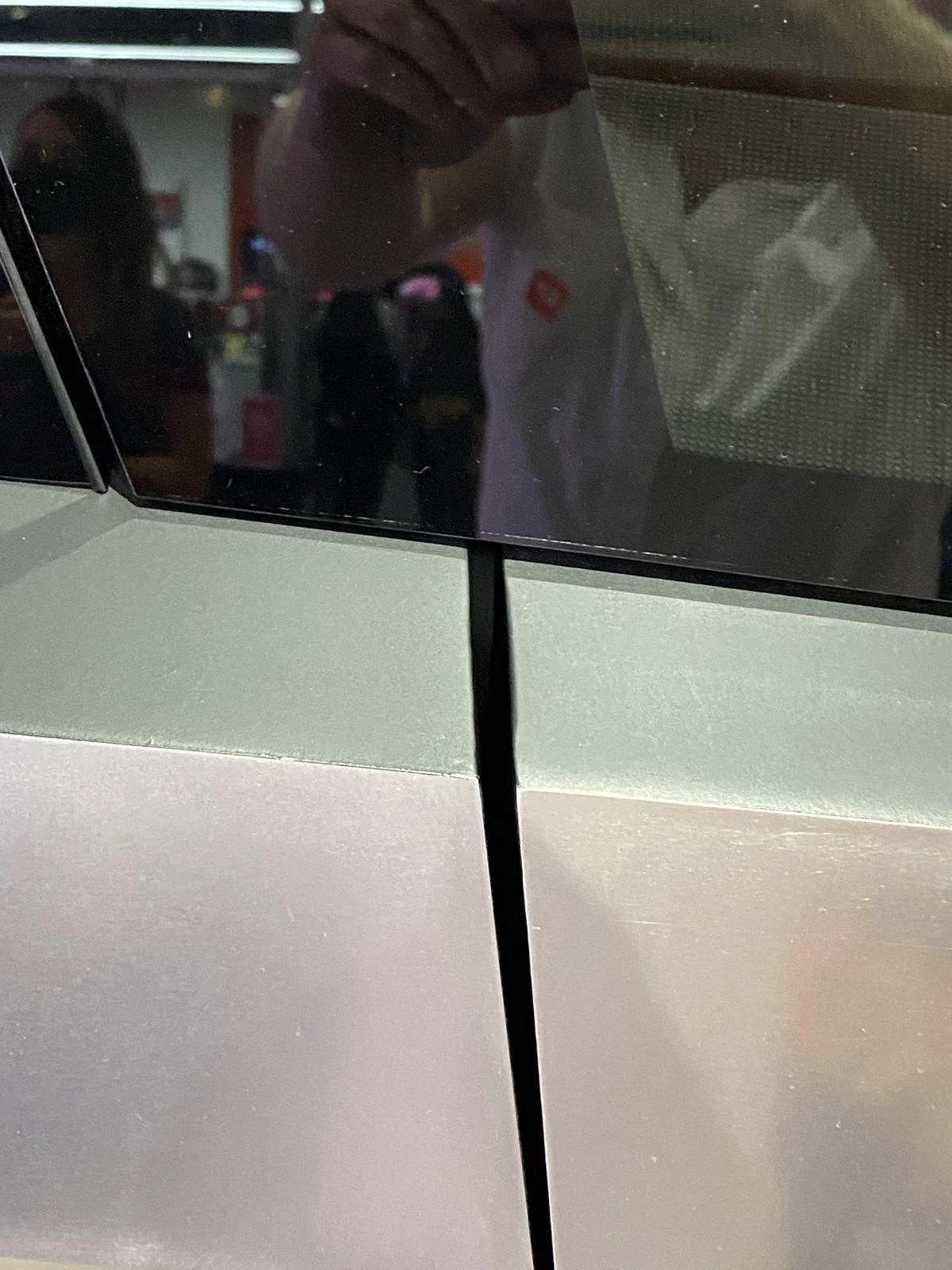 Tesla Cybertruck Cybertruck pics & videos from the Petersen Automotive Museum [Dates Extended Until July 5] 6BD6670E-A03E-4DF1-9D6F-EC2599E44B3A