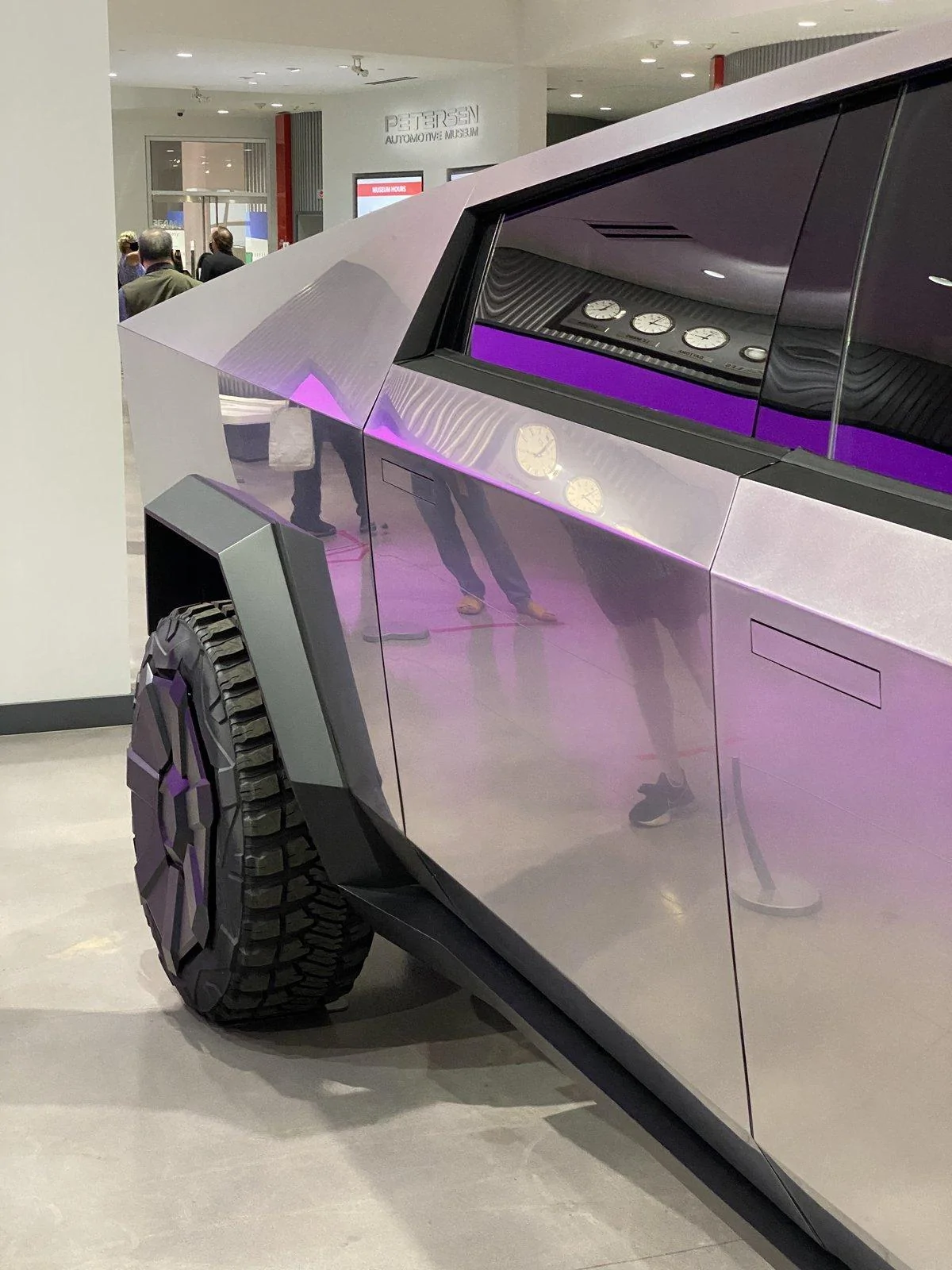 Tesla Cybertruck Cybertruck pics & videos from the Petersen Automotive Museum [Dates Extended Until July 5] D7578DB3-D241-4CD5-9E08-F1D155F71DBB