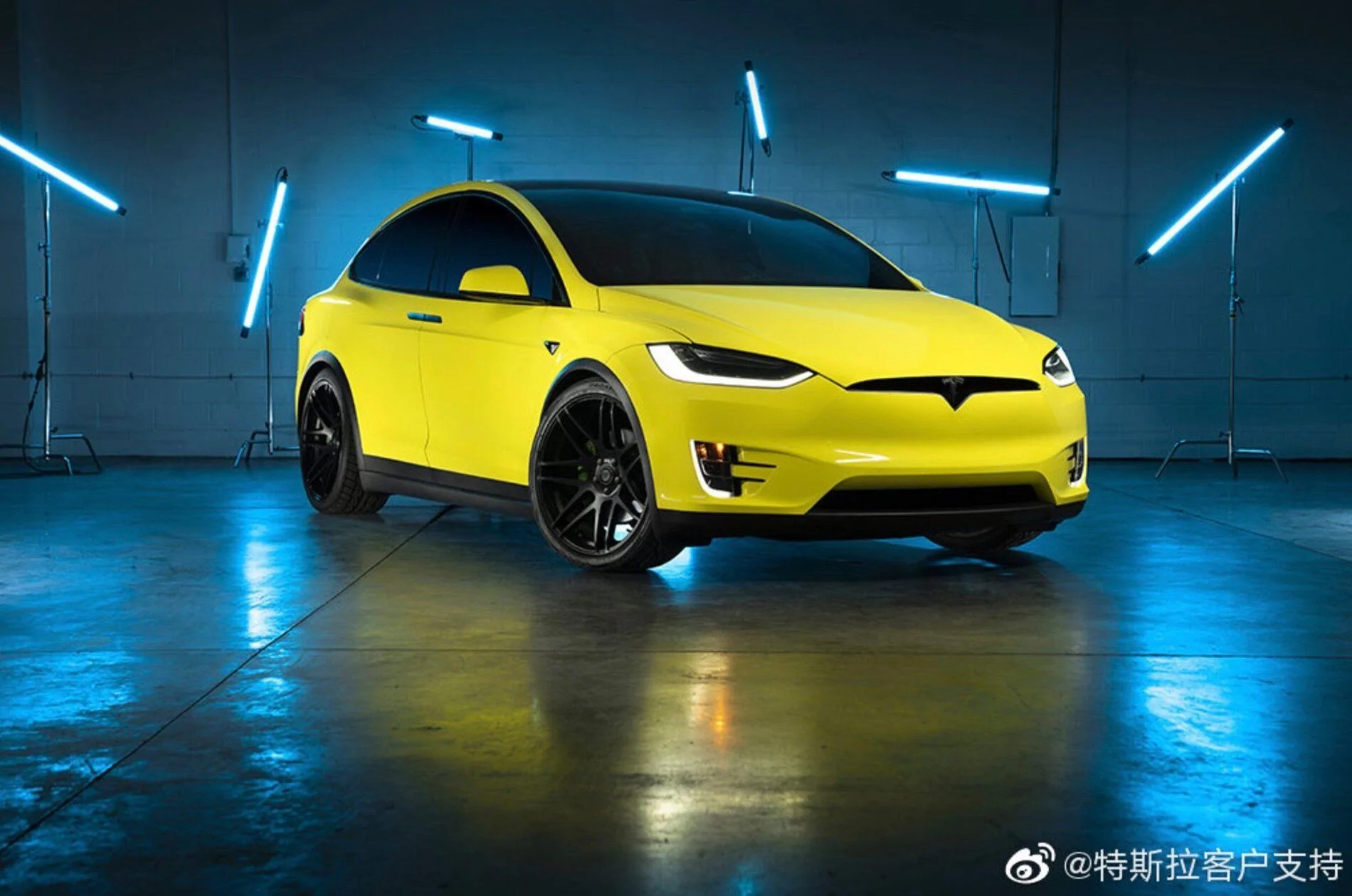 Tesla-wrap-1.webp