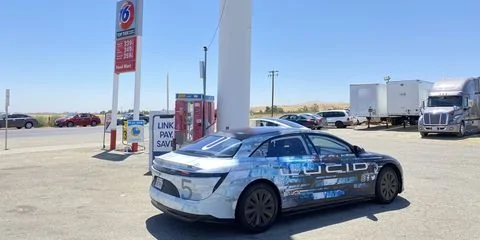 Tesla Cybertruck Lucid Air EV Has a Projected 517 Miles of Range, and We Saw 458 Miles on a Real-World Ride-Along img-0294-1597084373.jpg?crop=1.00xw:0.668xh;0,0