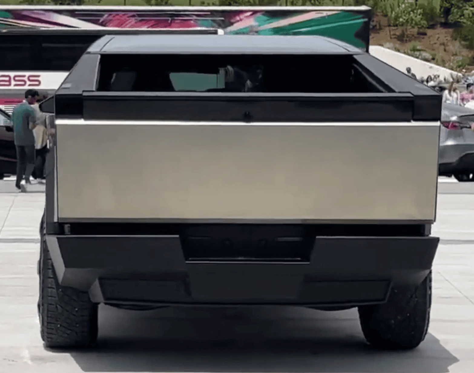 Tesla Cybertruck Cybertruck content & summary from Cyber Roundup 2023 (+ Annual Shareholder Meeting Live Stream) 🍿 1684266982948