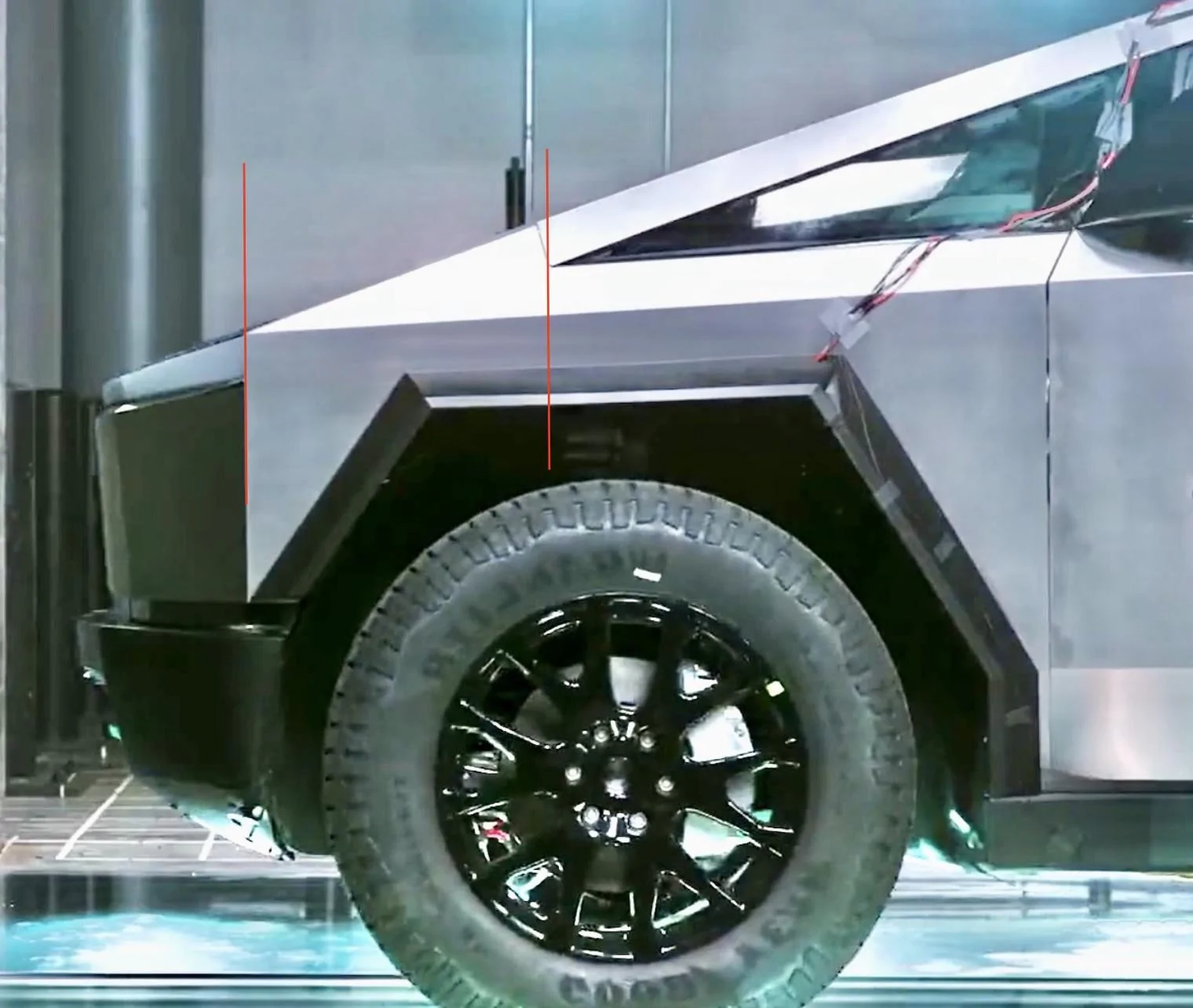 Tesla Cybertruck Elon Musk: Cybertruck option packages & [aftermarket] third-party add-ons will be 🔥🔥 7184450C-1D75-4DFA-BADC-89A24F30BC35
