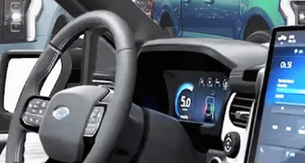 Tesla Cybertruck Leaked interior Cybertruck photo! 1685595079240