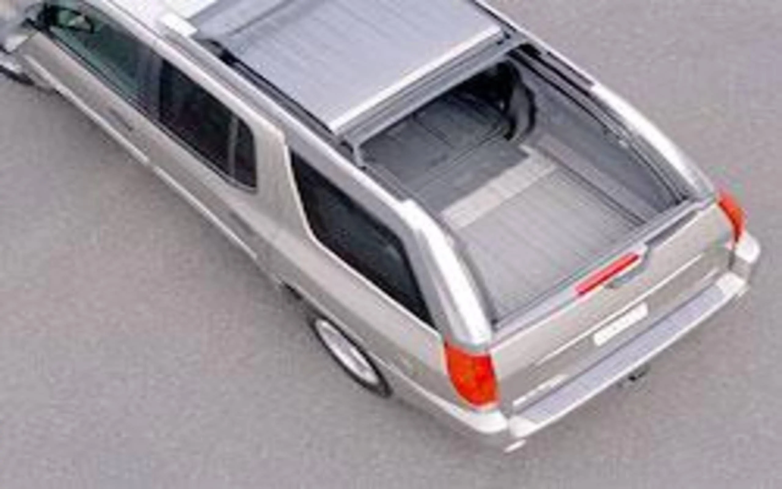 Tesla Cybertruck Is Rivian R1T a better work truck than Cybertruck? D250539D-F19E-45E6-AEA6-B9C81FE534F5