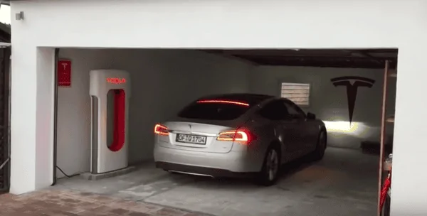 Tesla Cybertruck Faster Tesla Wall Connector for the Cybertruck? 0*SdY3wlk9fgKkzyu1