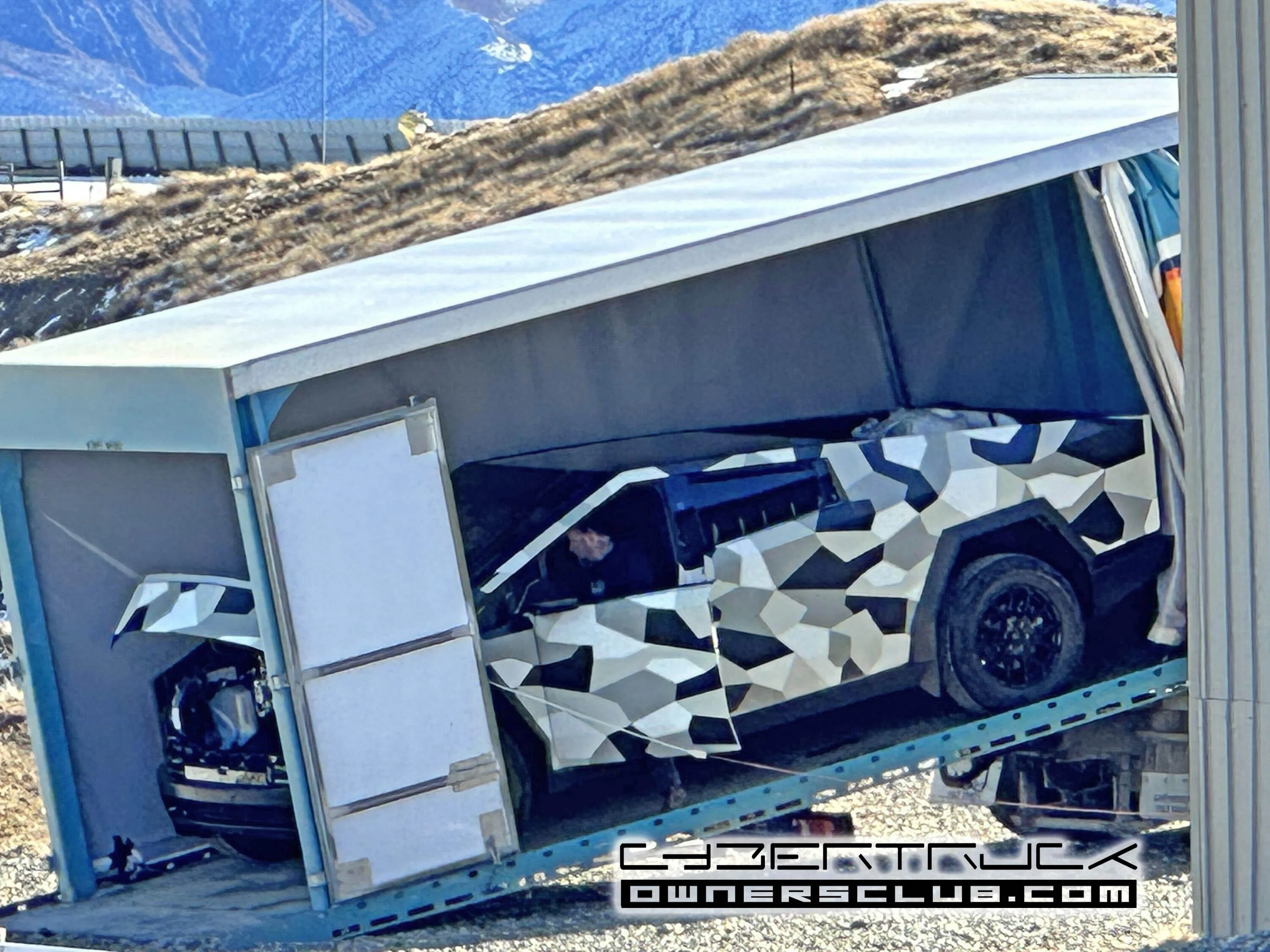 Tesla Cybertruck Spotted Cybertruck NZ Winter Testing! Frunk Open View! cybertruck winter testing closeups
