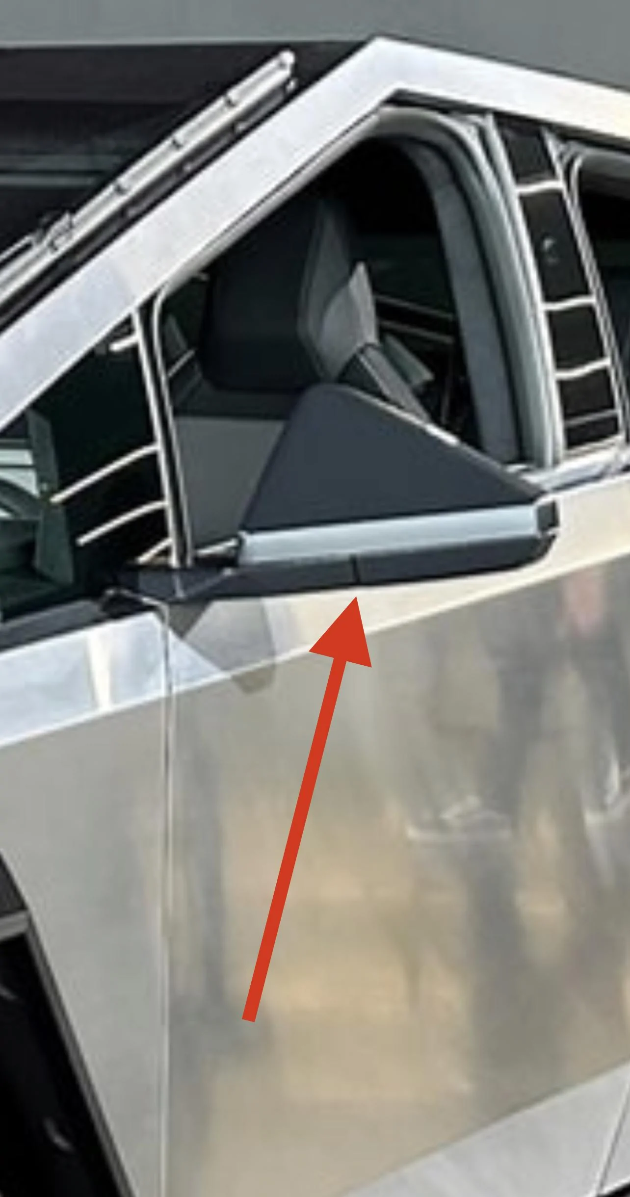 Tesla Cybertruck Spill the beans Greggertruck! 93224A6F-8FE7-4C75-BCE4-328F0EB8F586