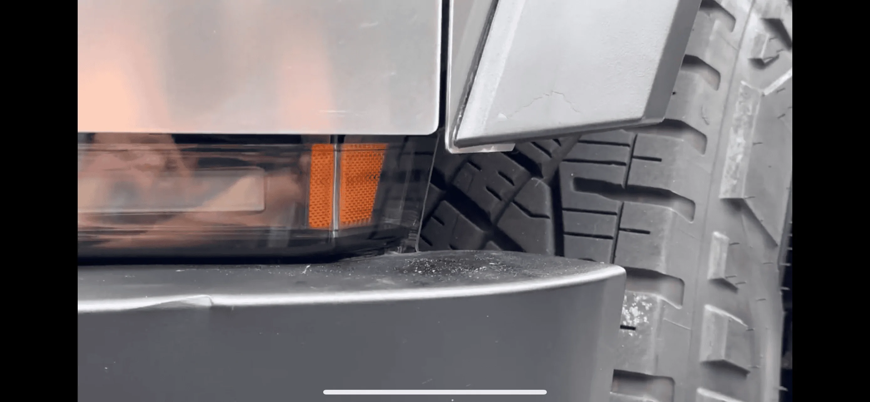 Tesla Cybertruck Franz breaks out Cybertruck for Cars And Coffee @ Petersen! Driving & closeup! Tonneau! 8744102A-0E87-442D-80DB-E1C438CFC838