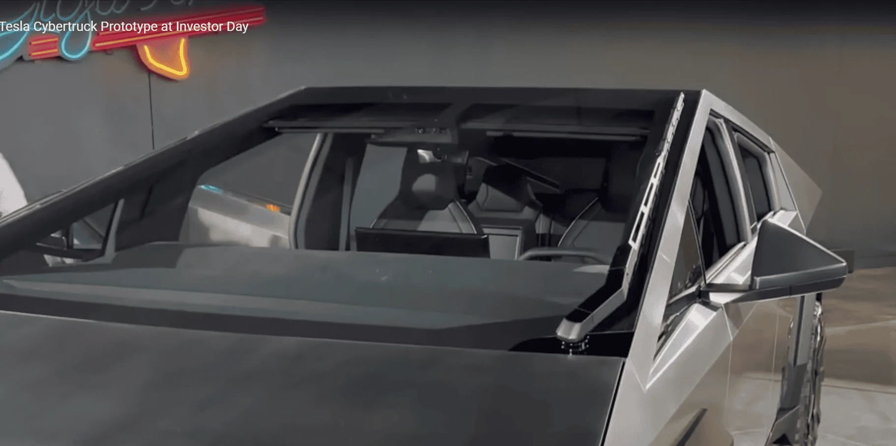 Tesla Cybertruck High Quality Cybertruck Interior Shots From Cars and Coffee w/ Franz. Screenshot (198)