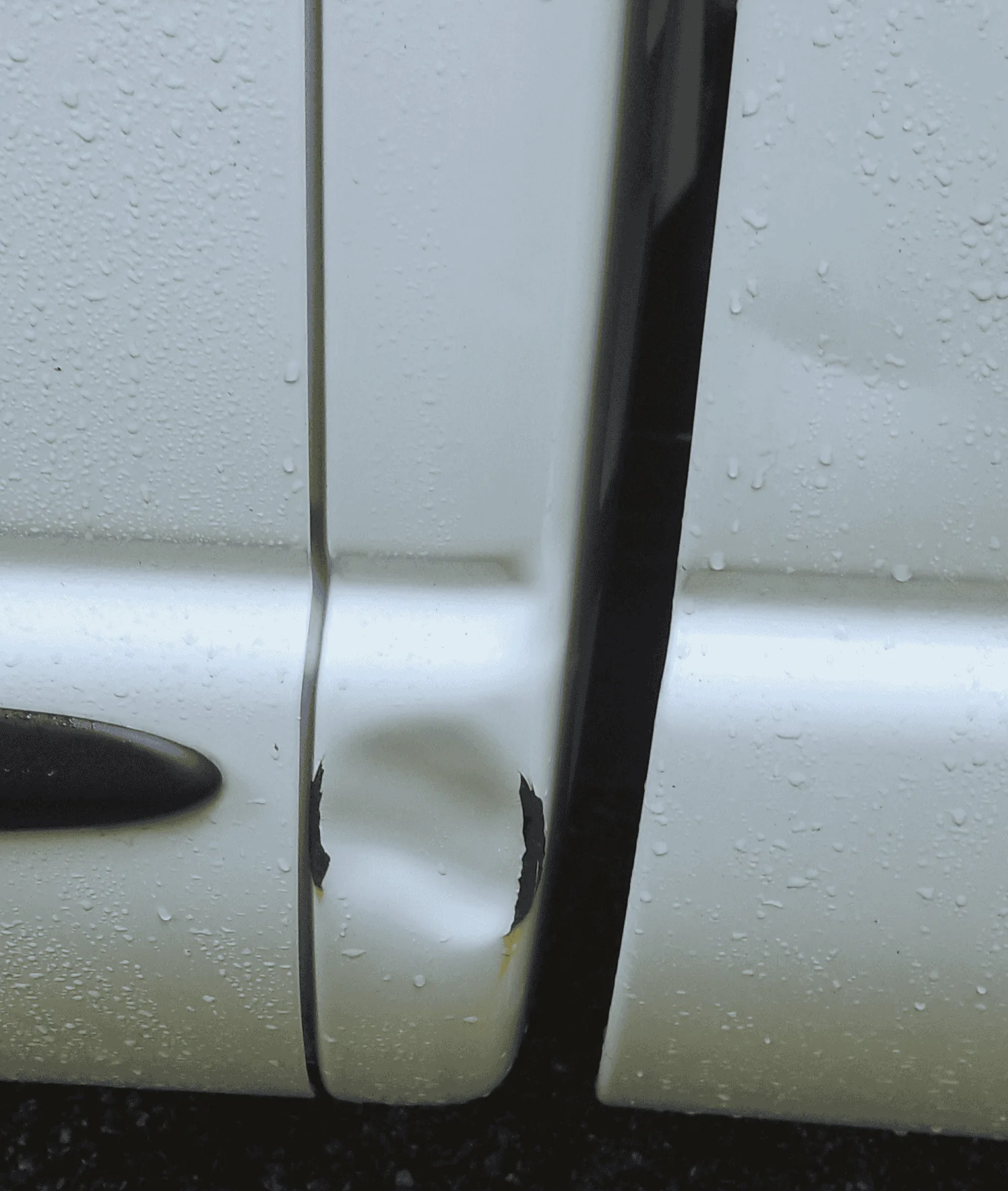 Tesla Cybertruck Videos: Opening Cybertruck door and charge port cover 1687981715213