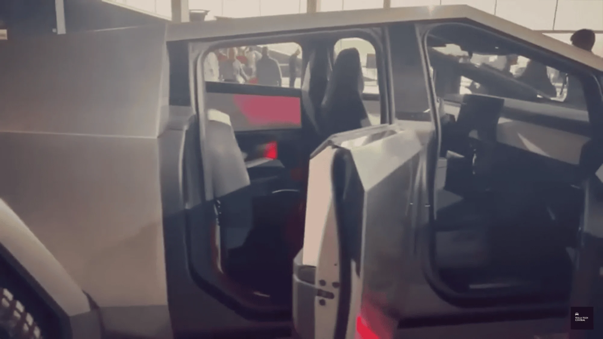 Tesla Cybertruck Practical stealth (or boondock) camper F4810533-C68B-49C3-B641-B64035CA7251