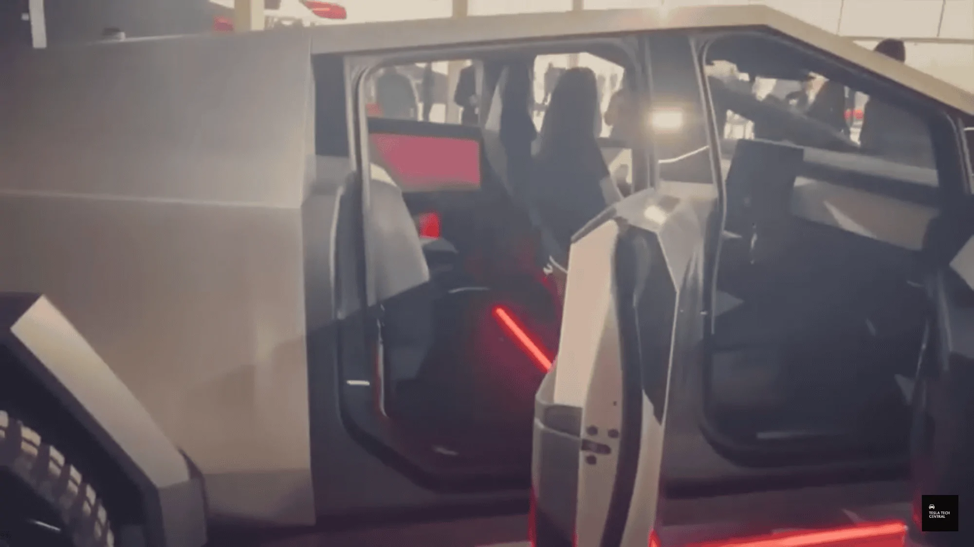 Tesla Cybertruck Practical stealth (or boondock) camper 09BD0C33-3924-48C9-A31D-9FD298DD47C7