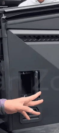 Tesla Cybertruck Cybertruck Walkaround in 4K From Petersen 1688606993173