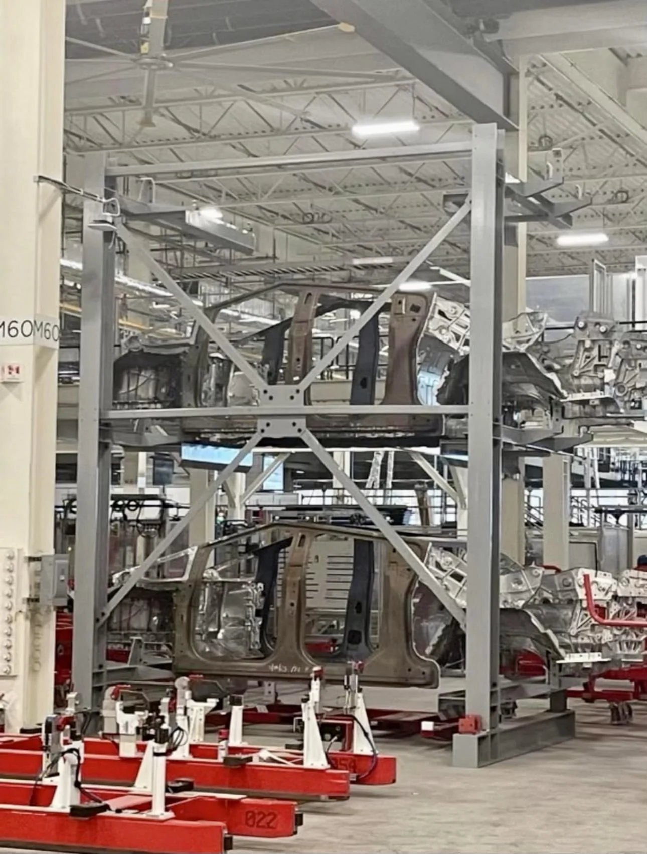 Tesla Cybertruck Cybertruck BIW body-in-white frames with front/rear castings 🤩 [7/11/23] 55576882-A46F-40DF-B08A-89469B0EA37C