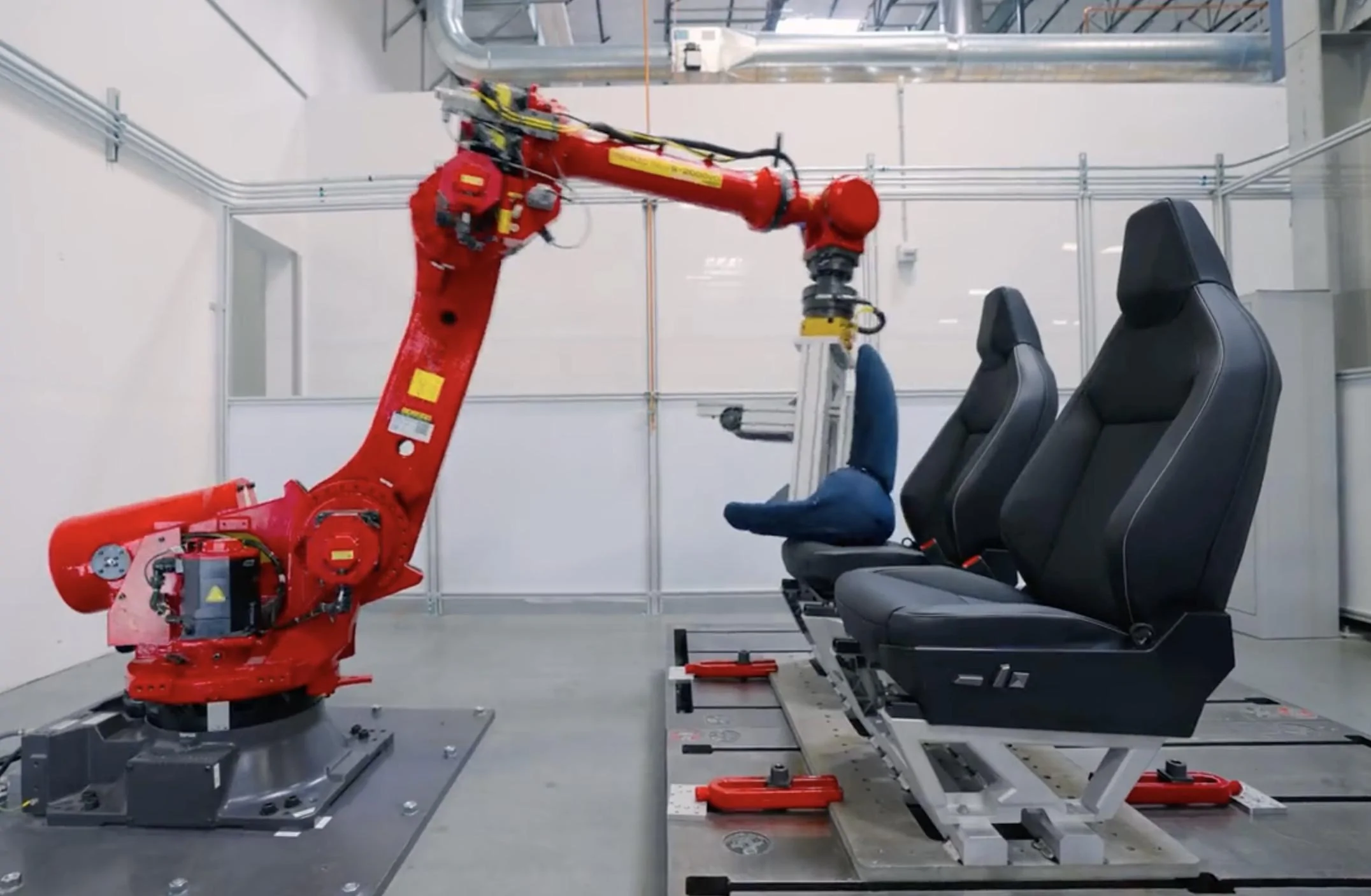 Tesla Cybertruck Cybertruck Front Seats Sneak Peek Video From Tesla's Testing Process 🍑 Tesla Cybertruck front seats