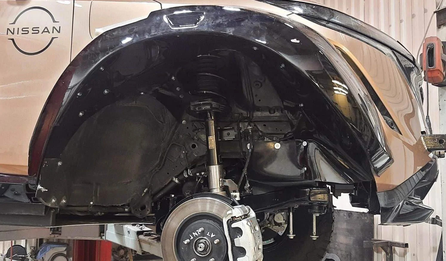 Tesla Cybertruck Modified Nissan Ariya, pole-to-pole Build-1-e1675296985251