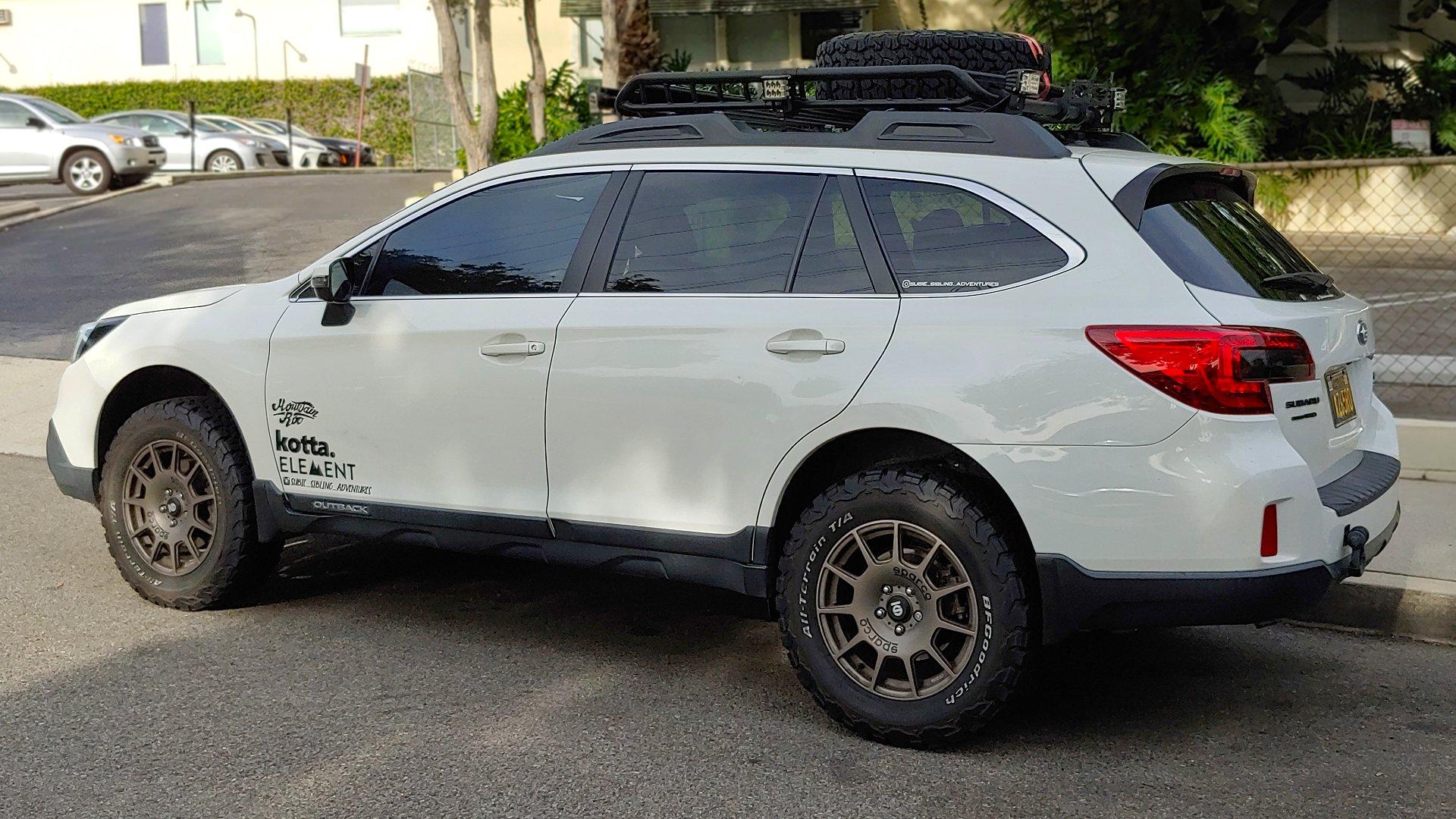 Tesla Cybertruck New wheels / aero wheel covers spotted on Cybertruck -- 7/31/23 coolsube
