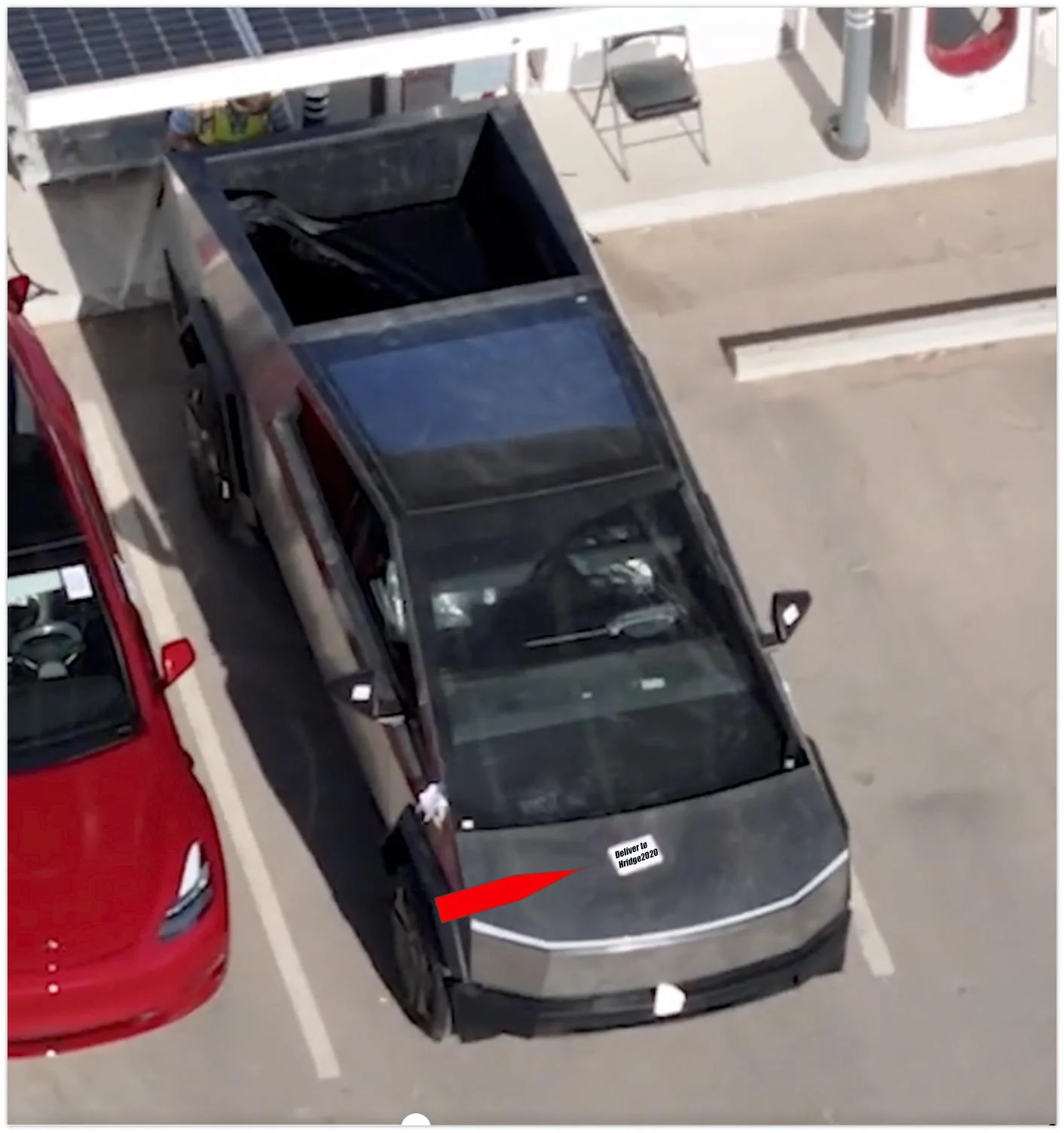 Tesla Cybertruck [Video added] Cybertruck black interior, dashboard, frunk tub (in bed) - while supercharging deliver
