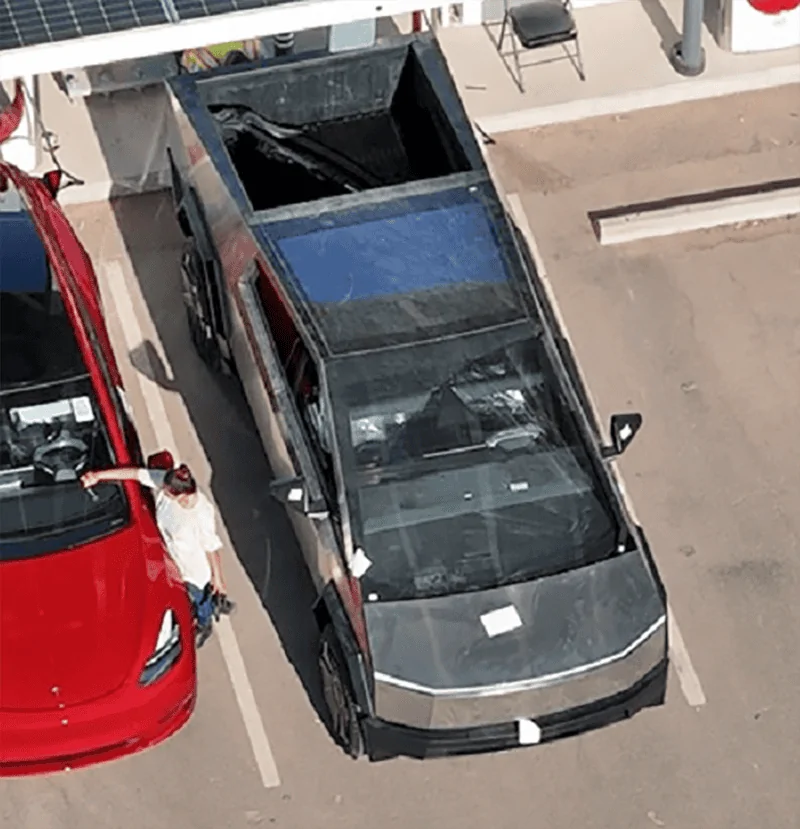 Tesla Cybertruck [Video added] Cybertruck black interior, dashboard, frunk tub (in bed) - while supercharging 1691172594534