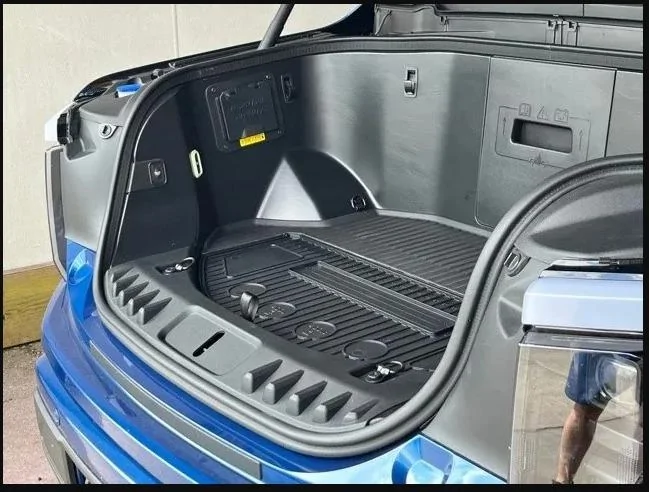 Tesla Cybertruck New leaked video! Many Cybertrucks production completed w/ new wheel design + finished frunks! IjCCzsW