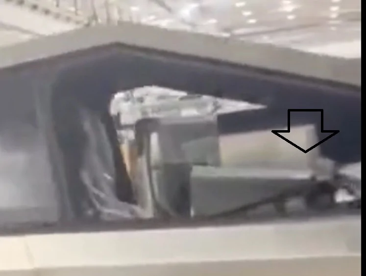 Tesla Cybertruck New leaked video! Many Cybertrucks production completed w/ new wheel design + finished frunks! Bm9gua4