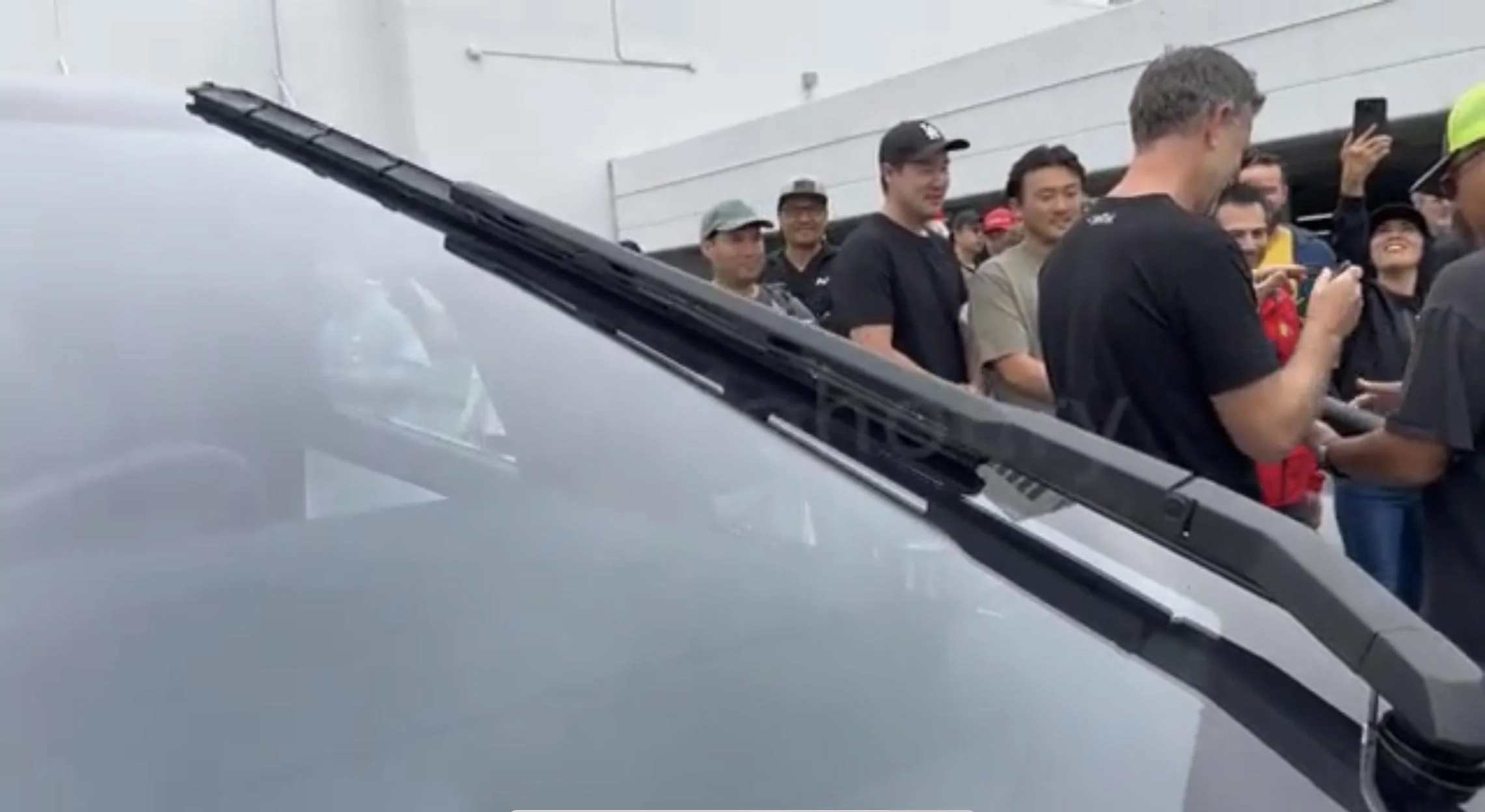 Tesla Cybertruck [Video added] Cybertruck black interior, dashboard, frunk tub (in bed) - while supercharging F66ECC63-CA75-43D3-B098-51C7314AA9CB