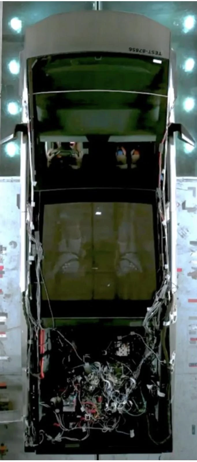 Tesla Cybertruck New leaked video! Many Cybertrucks production completed w/ new wheel design + finished frunks! C6D9372E-C548-4E70-A0A4-66CC8E5134C4