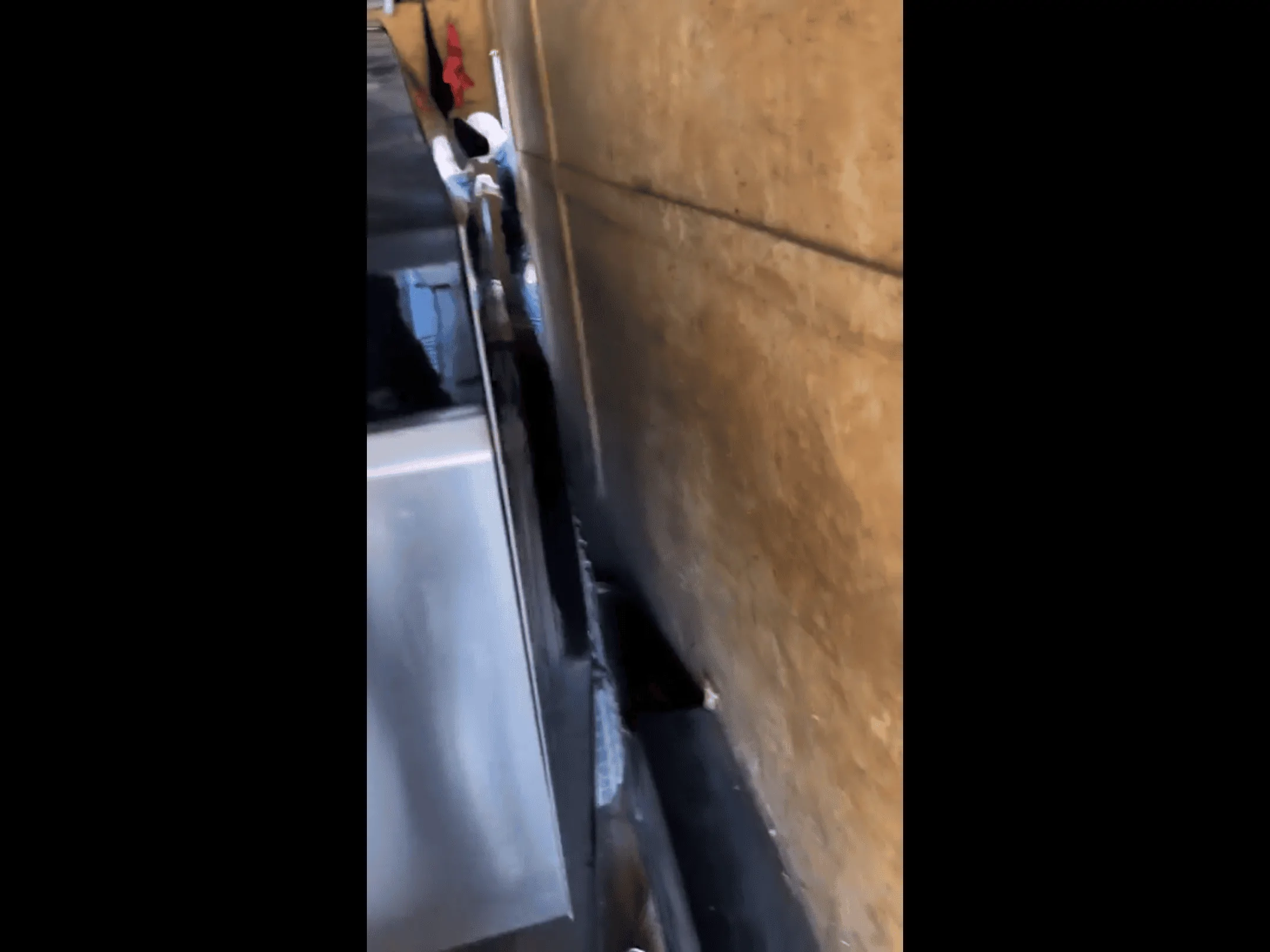 Tesla Cybertruck Cybertruck in enclosed trailer w/ folded mirrors + tire size -- video 5E199EF3-30E8-44E5-9F44-73C9AEDC8F32