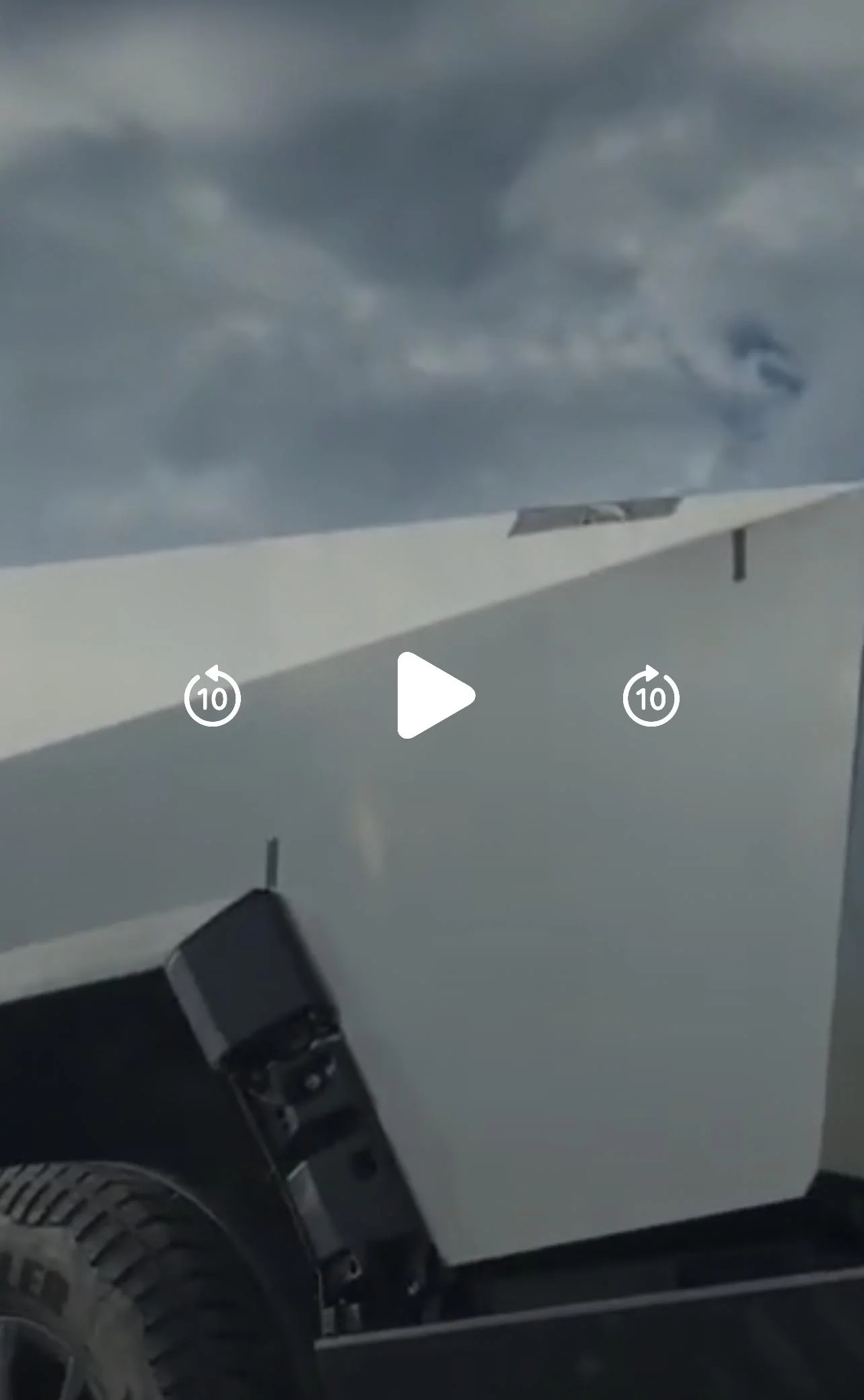 Tesla Cybertruck Tesla Semi trailering a Cybertruck! [Videos] 0C970AAA-9FC1-4129-A3C9-60E8057B4894