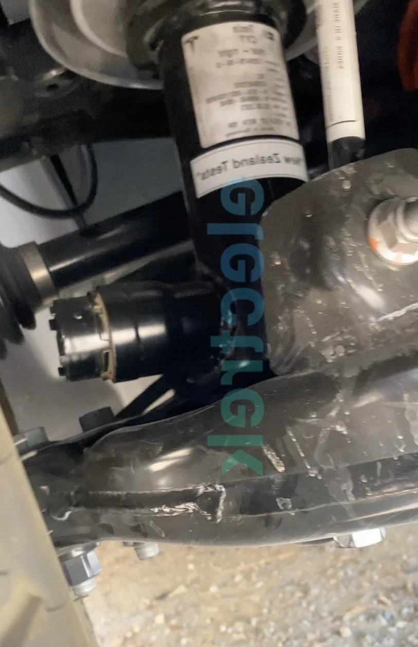 Tesla Cybertruck Suspension photos analyzed by Sandy Munro 3 copy