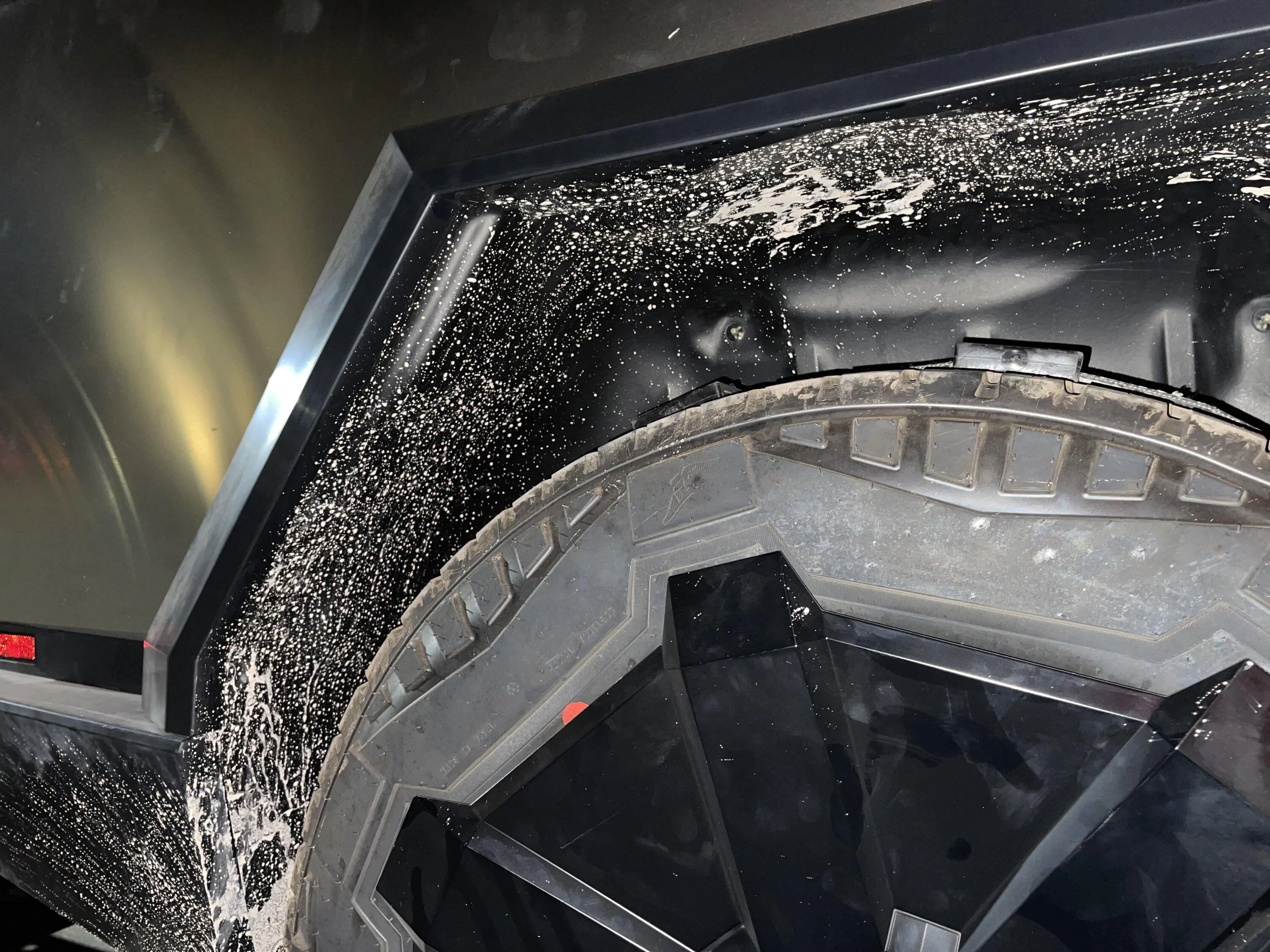 Tesla Cybertruck Crash Tested Cybertruck Parked at Arkansas Hampton Inn Overnight [Interior + Exterior Pics] mtslihrg0fib1