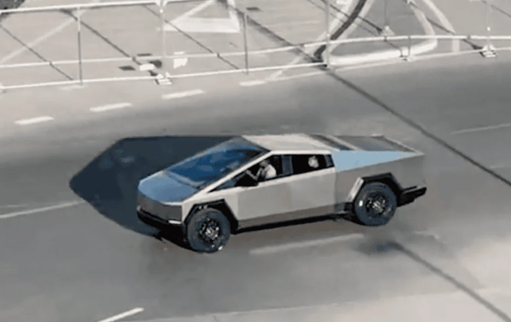 Tesla Cybertruck Video: Cybertruck driving in full daylight @ Giga Texas; good acceleration and turning radius (8/16/23) Screenshot 2023-08-16 at 1.55.19 PM