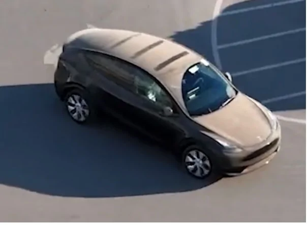Tesla Cybertruck Video: Cybertruck driving in full daylight @ Giga Texas; good acceleration and turning radius (8/16/23) model 2