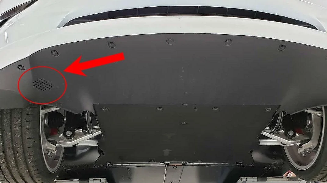 Tesla Cybertruck Two Cybertrucks Up Close Driving By! 👂 pws