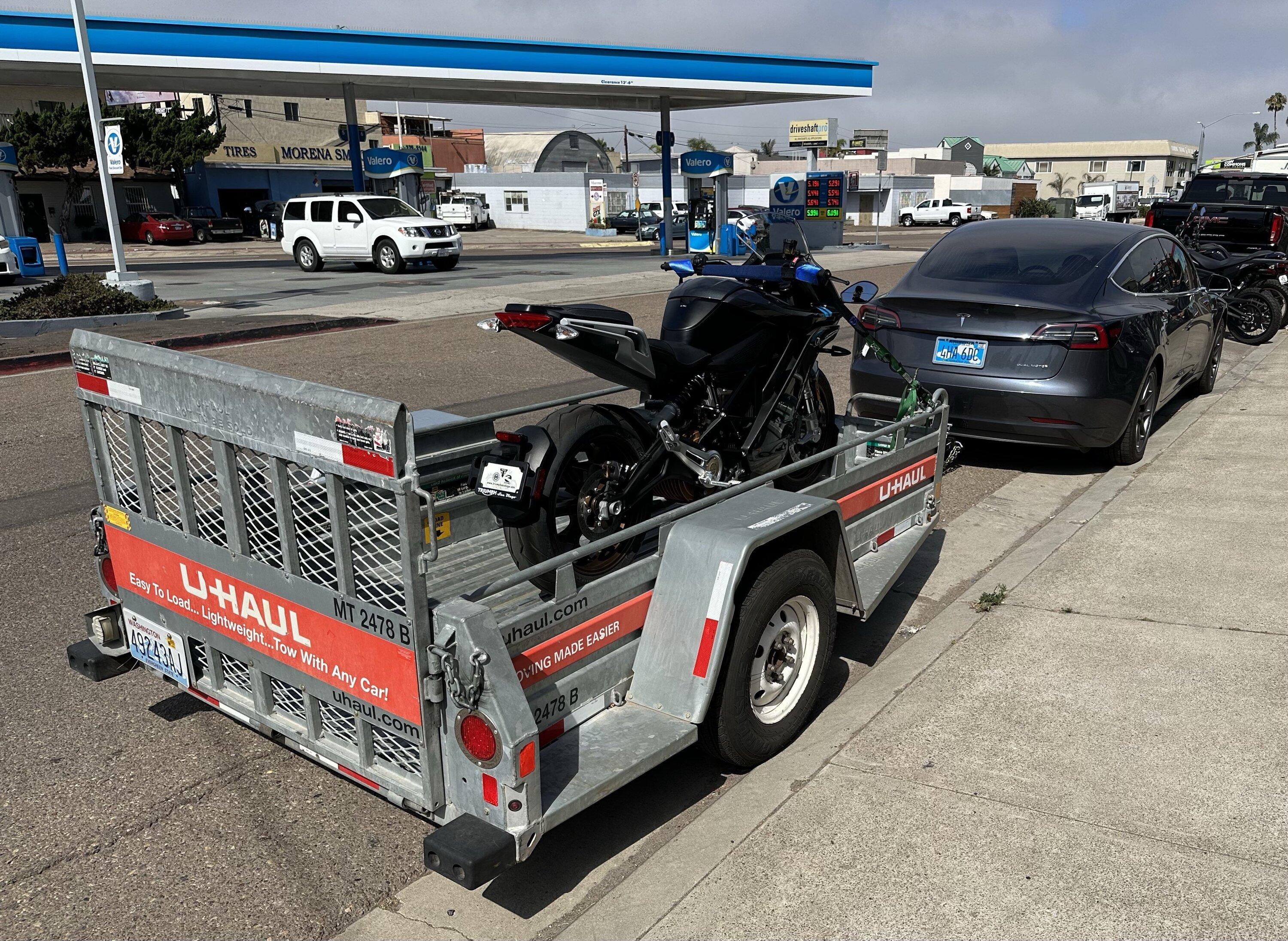 Tesla Cybertruck Towing my new Zero electric bike with the Tesla 1692632468588