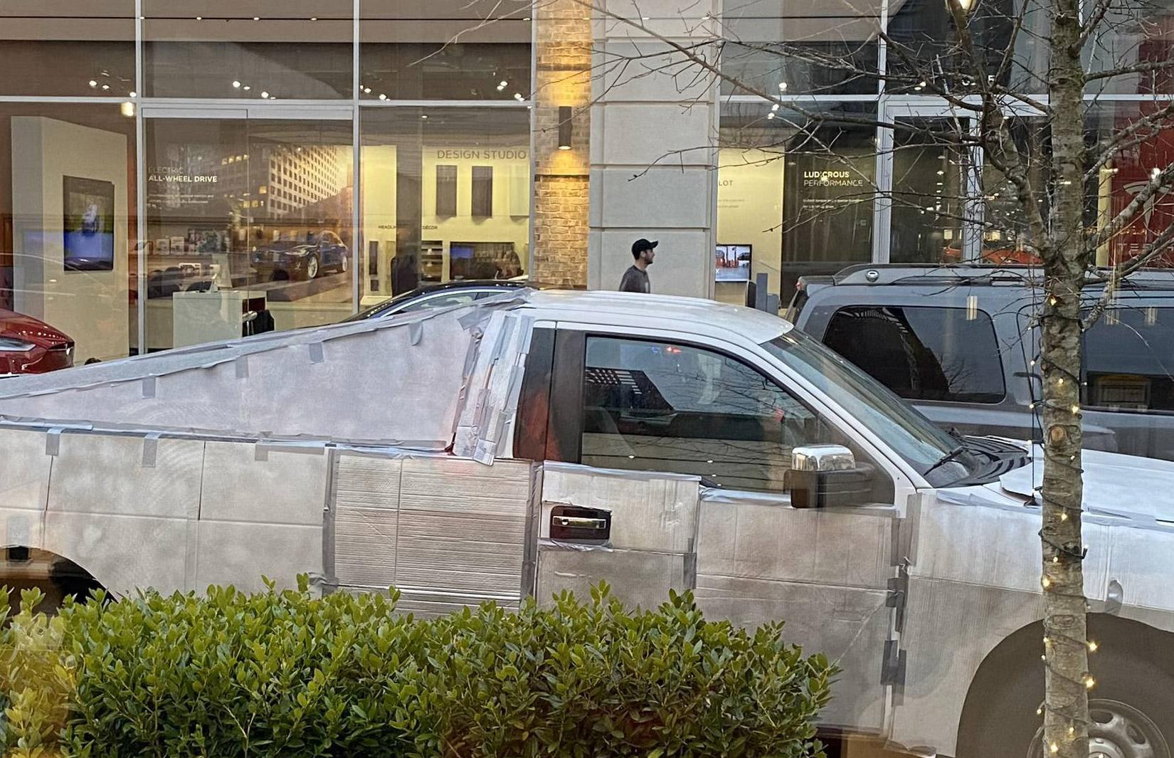 Tesla Cybertruck Article: CyberTruck has a HUGE problem, needs a FULL REDESIGN... teslacybertruck-knockoff