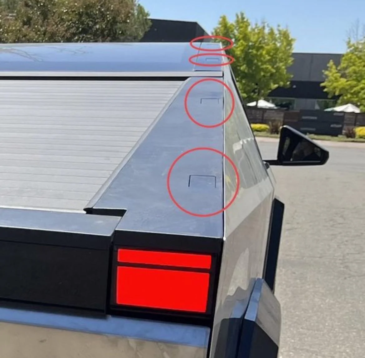 Tesla Cybertruck Mounting anchor points on Cybertruck roof and bed (photo) for racks, parts, accessories cybertruck mounting points